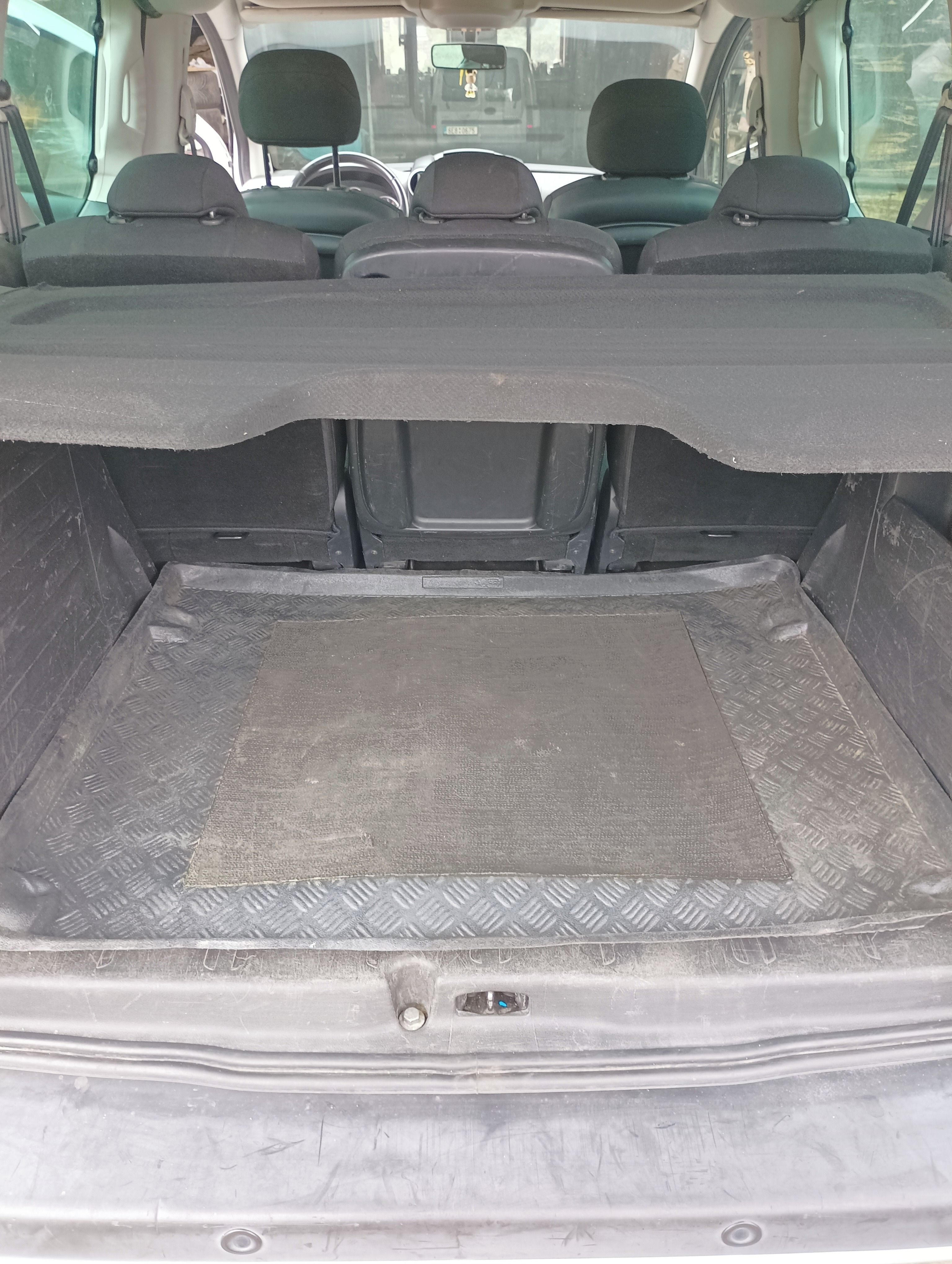 Citroën Berlingo, 1,6Hdi 88kw - fotka 6