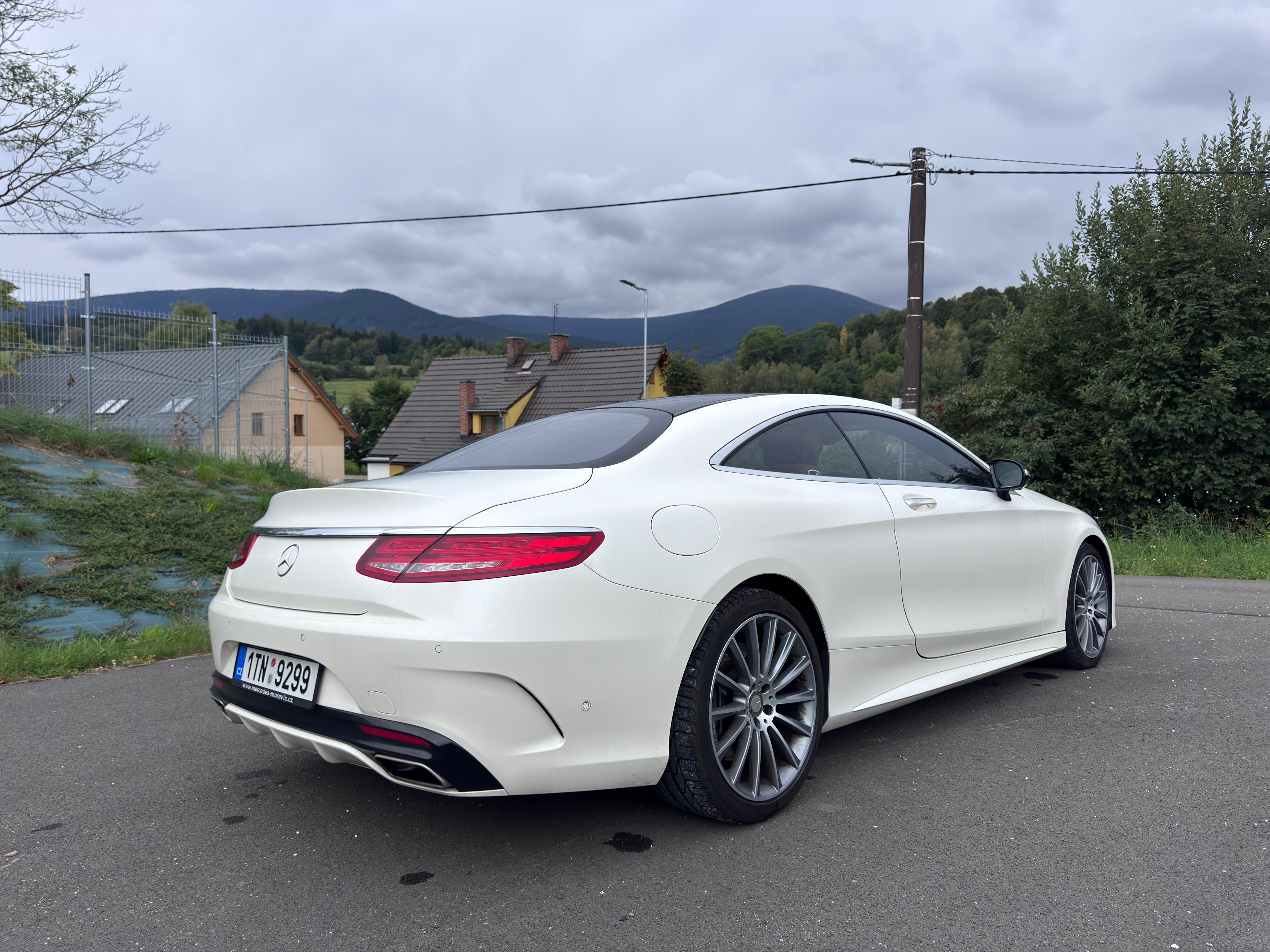 Mercedes-Benz Třídy S, S coupe, 4MATIC - fotka 6