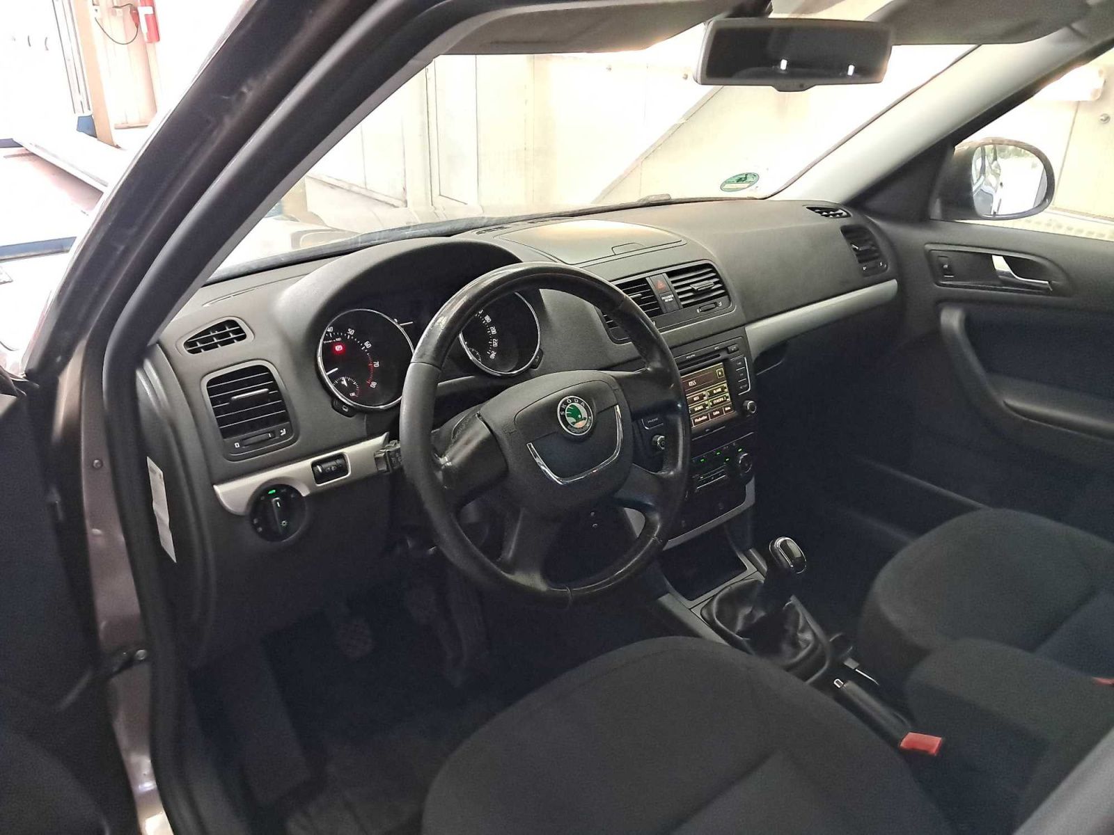Škoda Yeti, 1.4 TSI, Automatická klima - fotka 3
