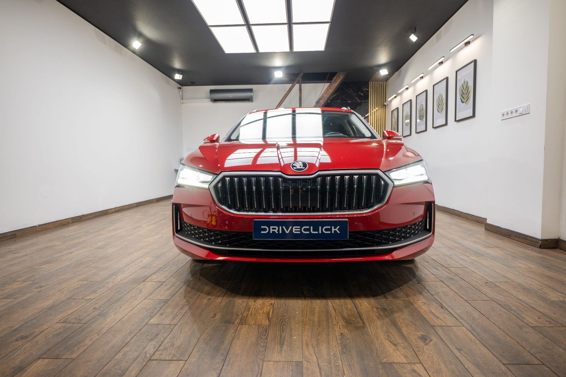 Škoda Superb, 2.0 TDI 110 kW L&K - fotka 2