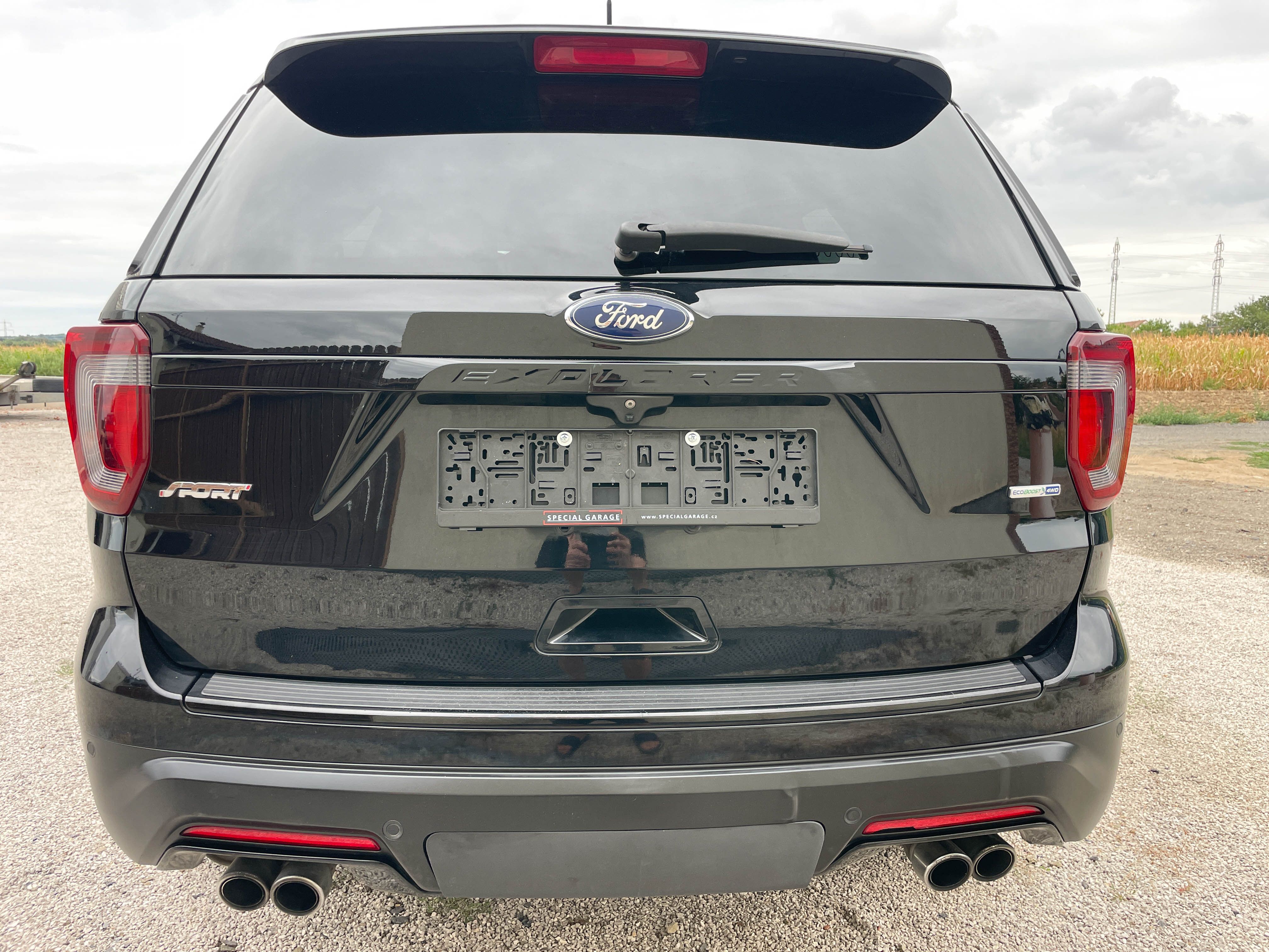 Ford Explorer, Sport 3.5V6 4WD+PANO+6MÍST+ACC - fotka 3