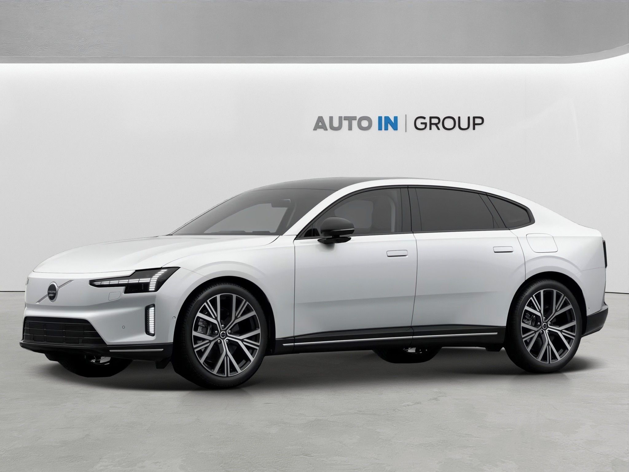 Volvo ES90, ULTRA AWD 456k,vent. kůže, Bos
