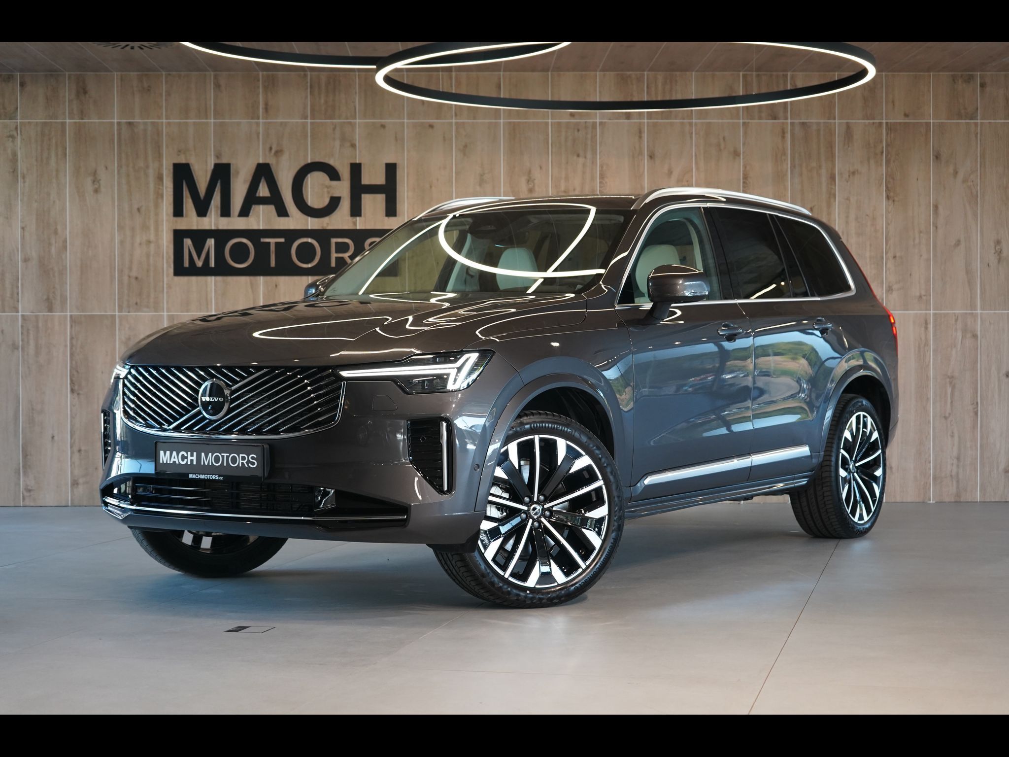 Volvo XC90, B5 PLUS Bright Vzduch, 360°