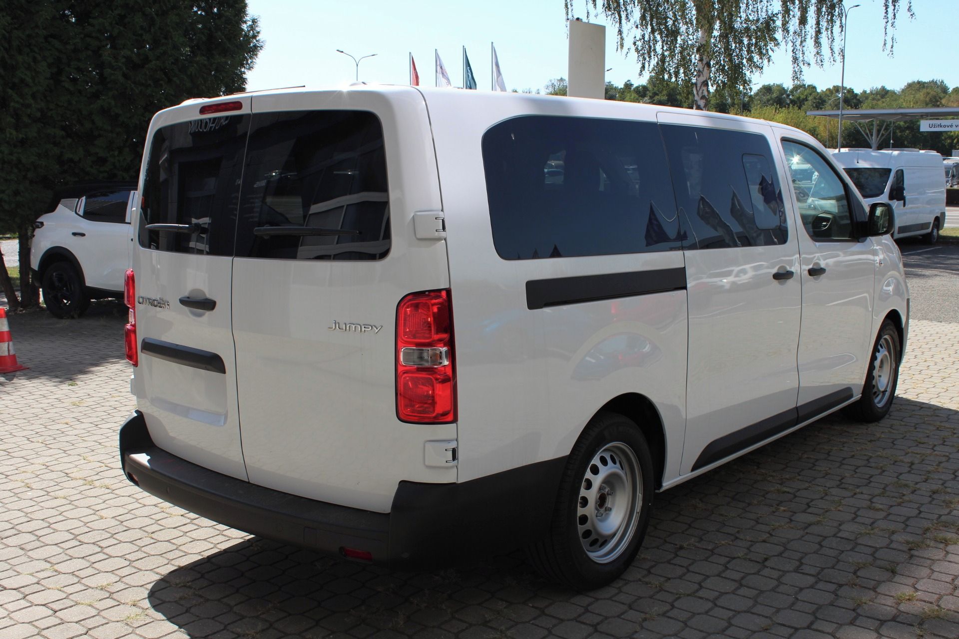 Citroën Jumpy, KOMBI L3 2.2 BlueHDi 150 S&S M - fotka 5
