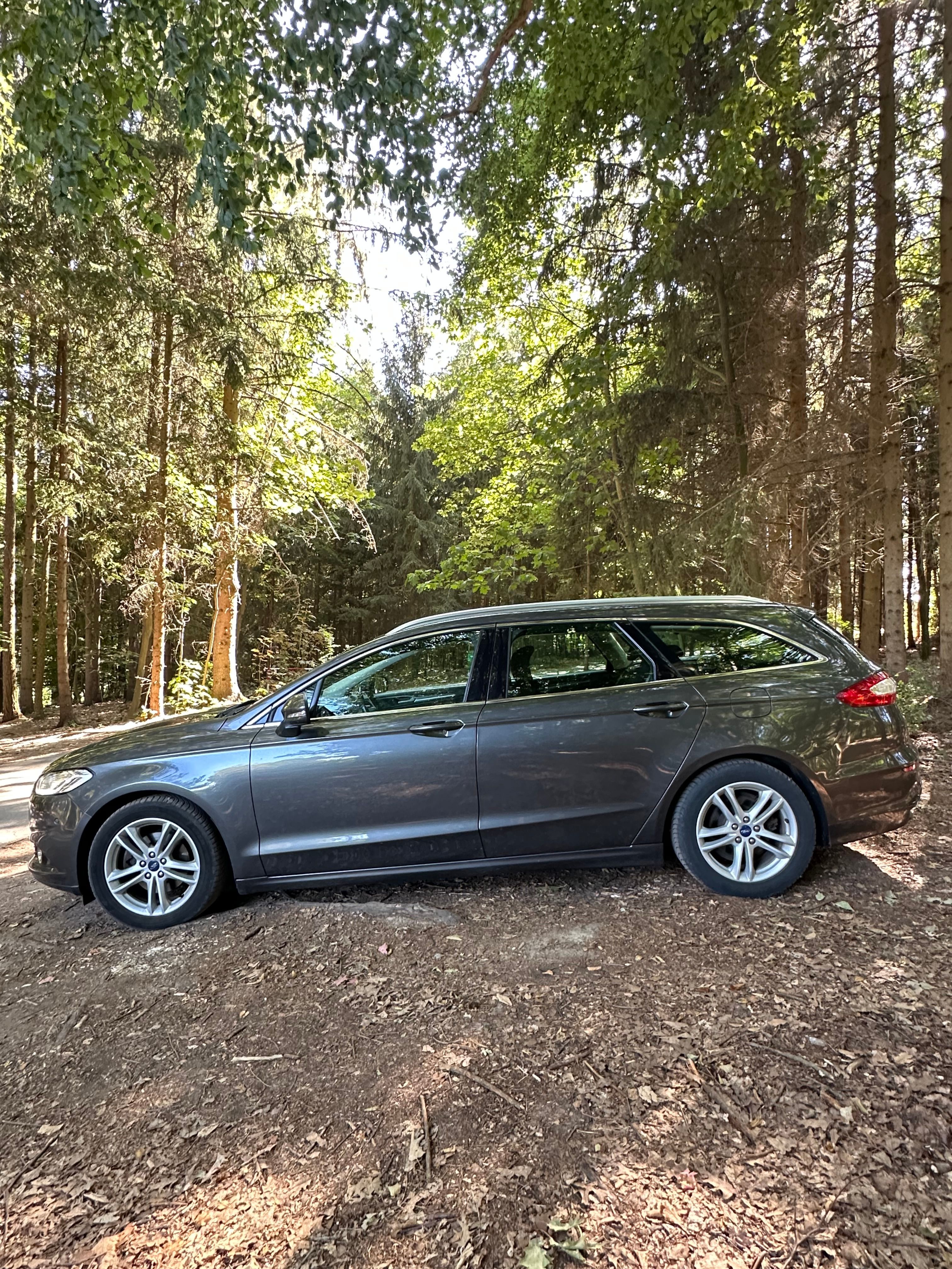 Ford Mondeo, Ford Mondeo - VELMI PĚKNÉ !!! - fotka 6
