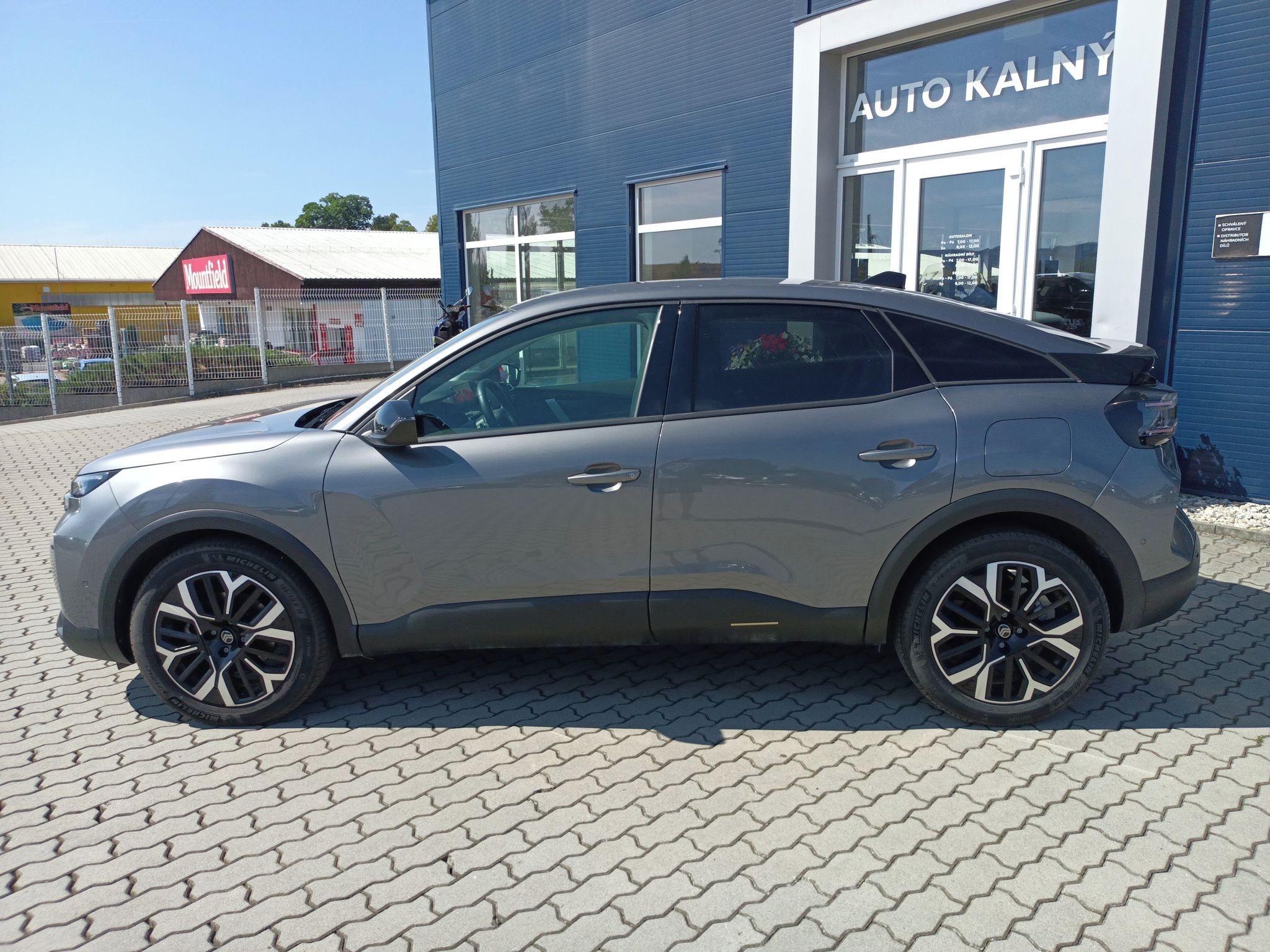 Citroën C4, NEW Max 1.2T - 130k, EAT8 - fotka 3
