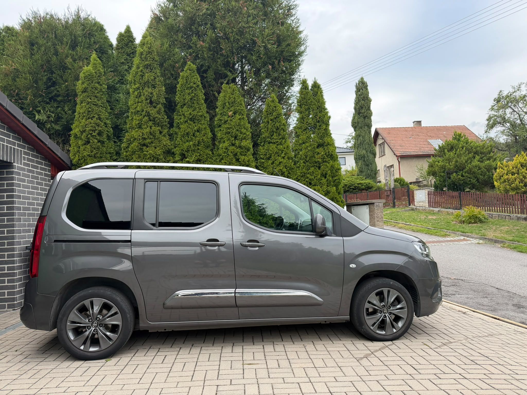 Toyota Proace City Verso, 1,5D-4D-96kw,M6,L1,CZ,1maj,DPH - fotka 3
