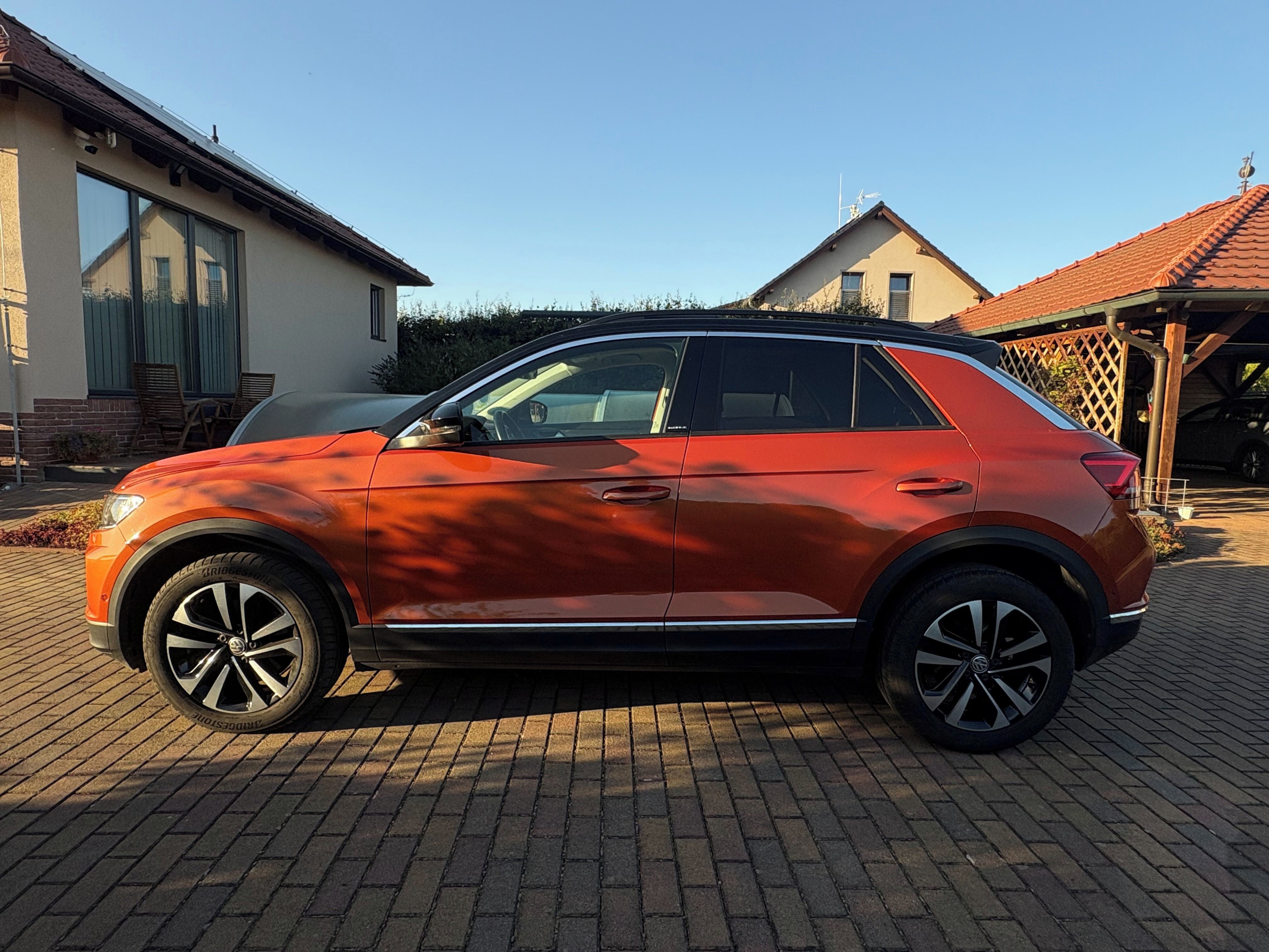Volkswagen T-Roc, 2.0 - fotka 4
