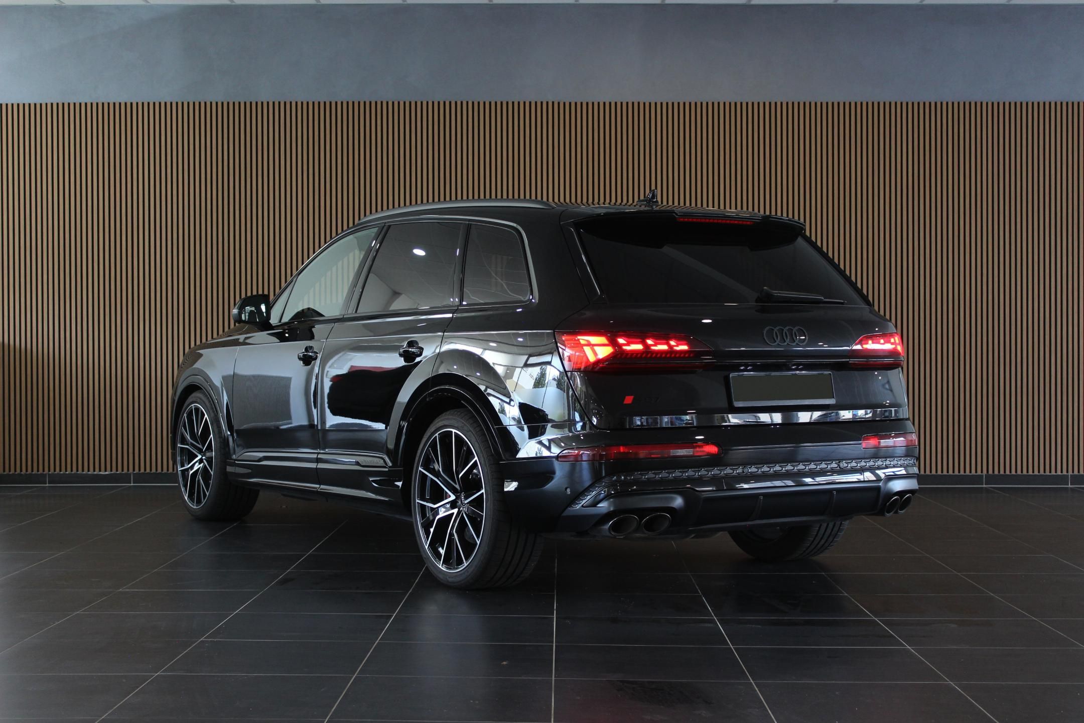 Audi SQ7, Ceramic Exclusive B&O FullSpec - fotka 5