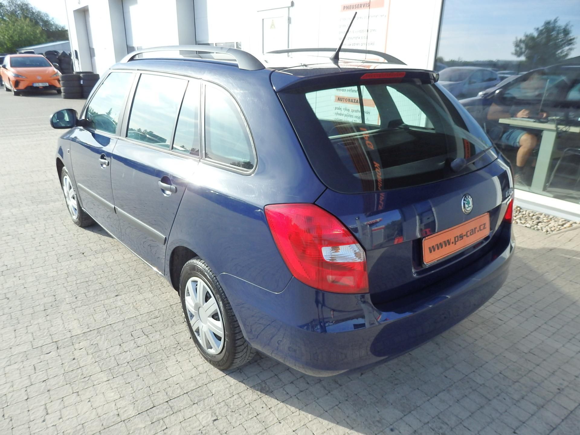 Škoda Fabia, 1.4 16V KLIMATIZACE, 4x AIRBAG - fotka 5