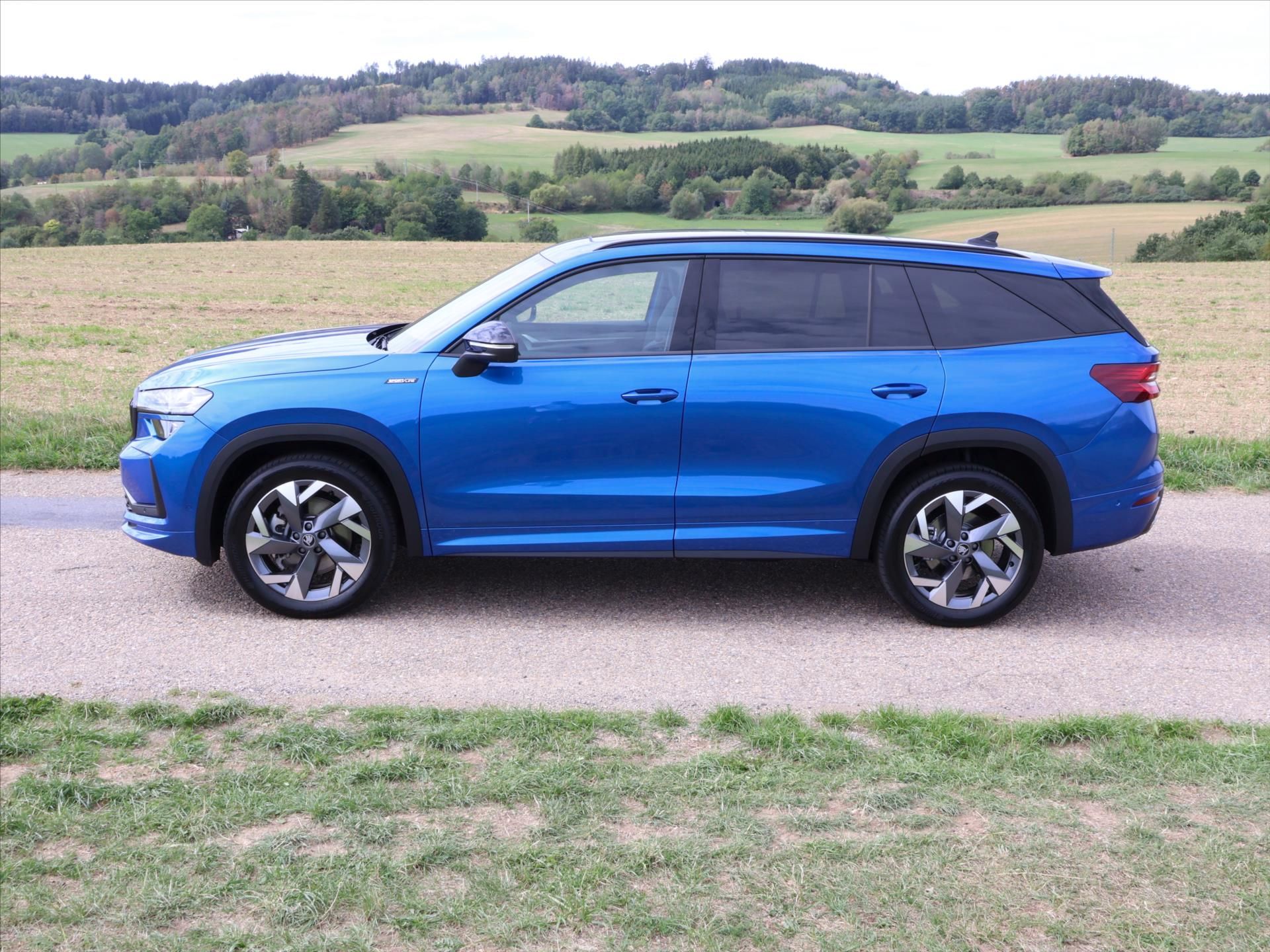 Škoda Kodiaq, 2,0 TDi Sportline DSG 4x4 7-Mí - fotka 4
