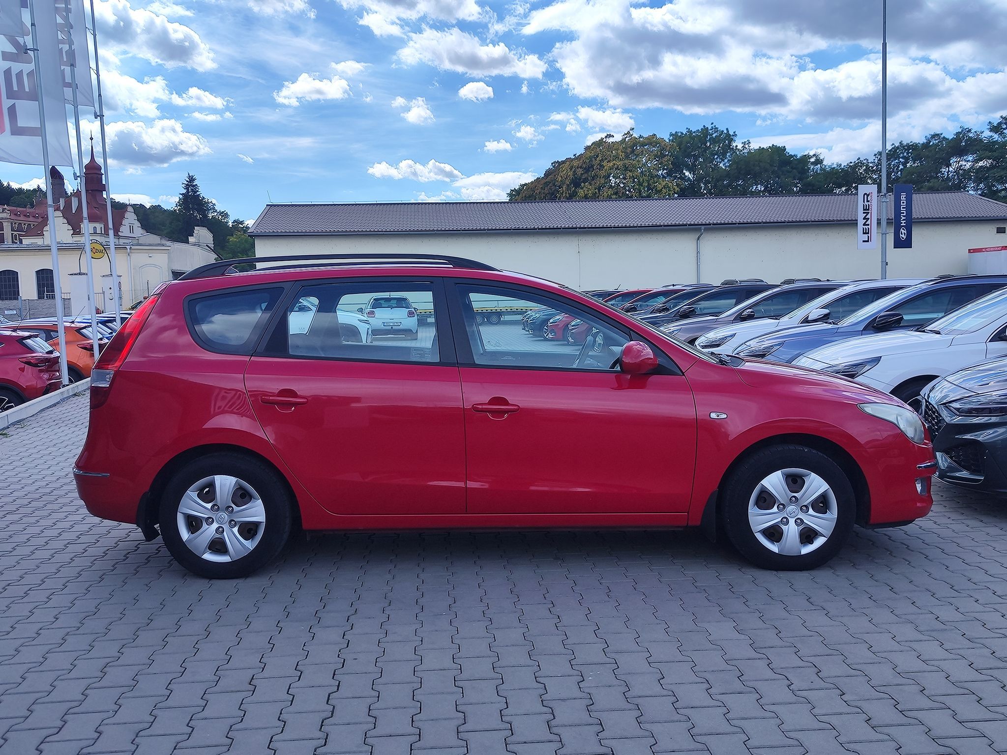 Hyundai i30, 1.6 CVVT/92kW Made in Czech - fotka 4