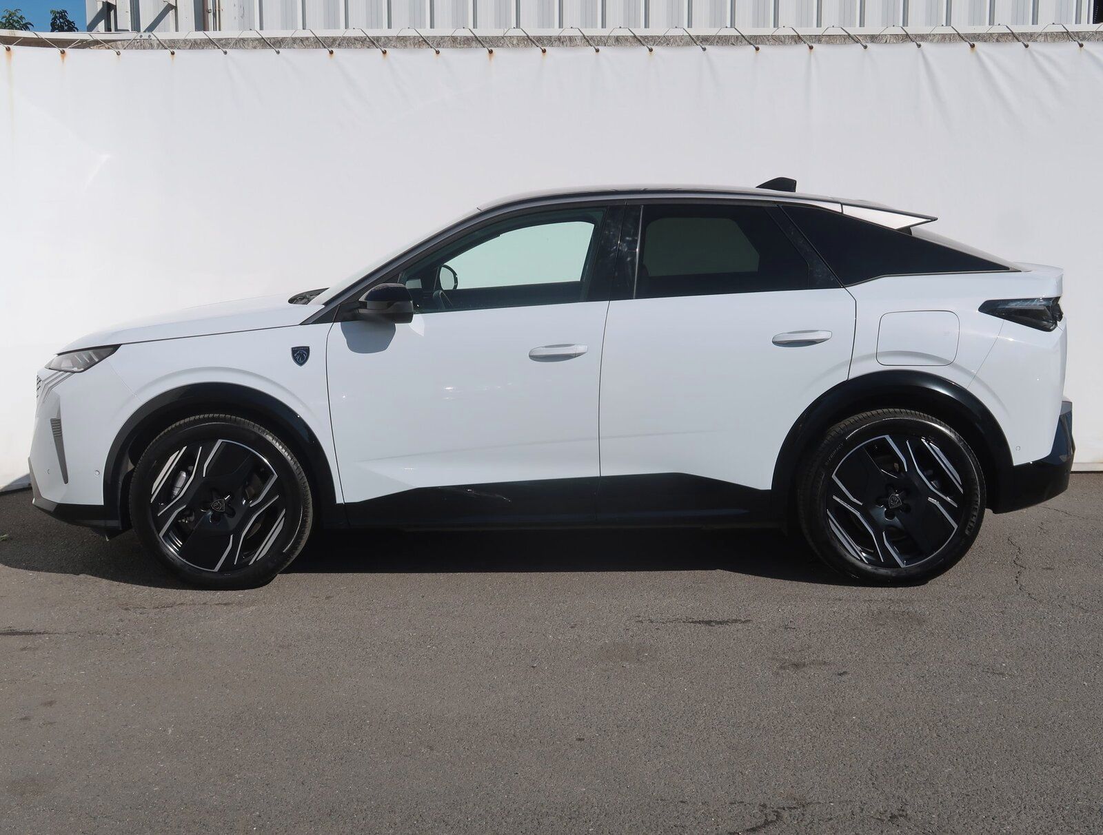 Peugeot 3008, 73 kWh, SoH 93%, GT - fotka 3