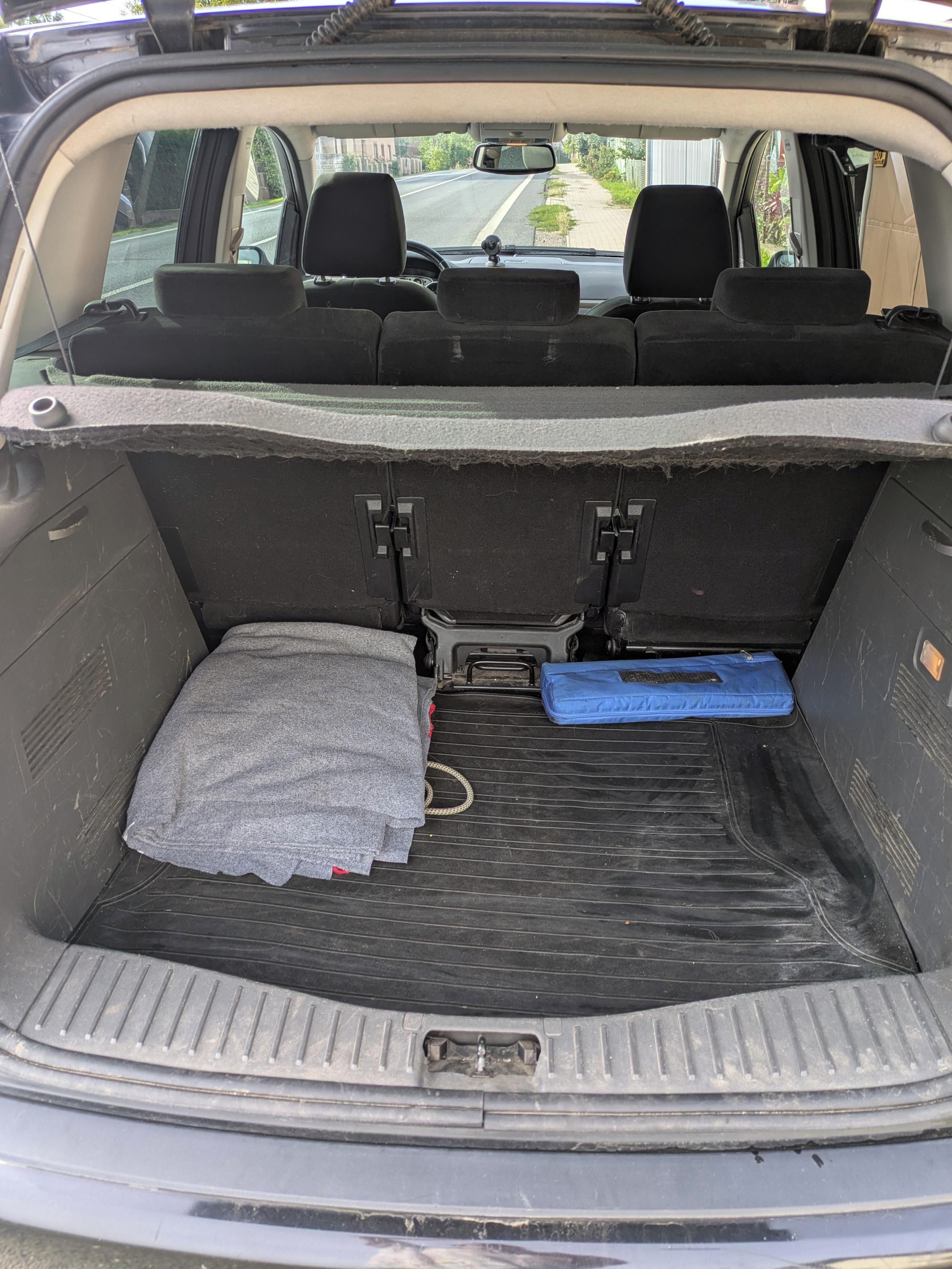 Ford C-MAX, Ghia TDCi servisováno - fotka 6