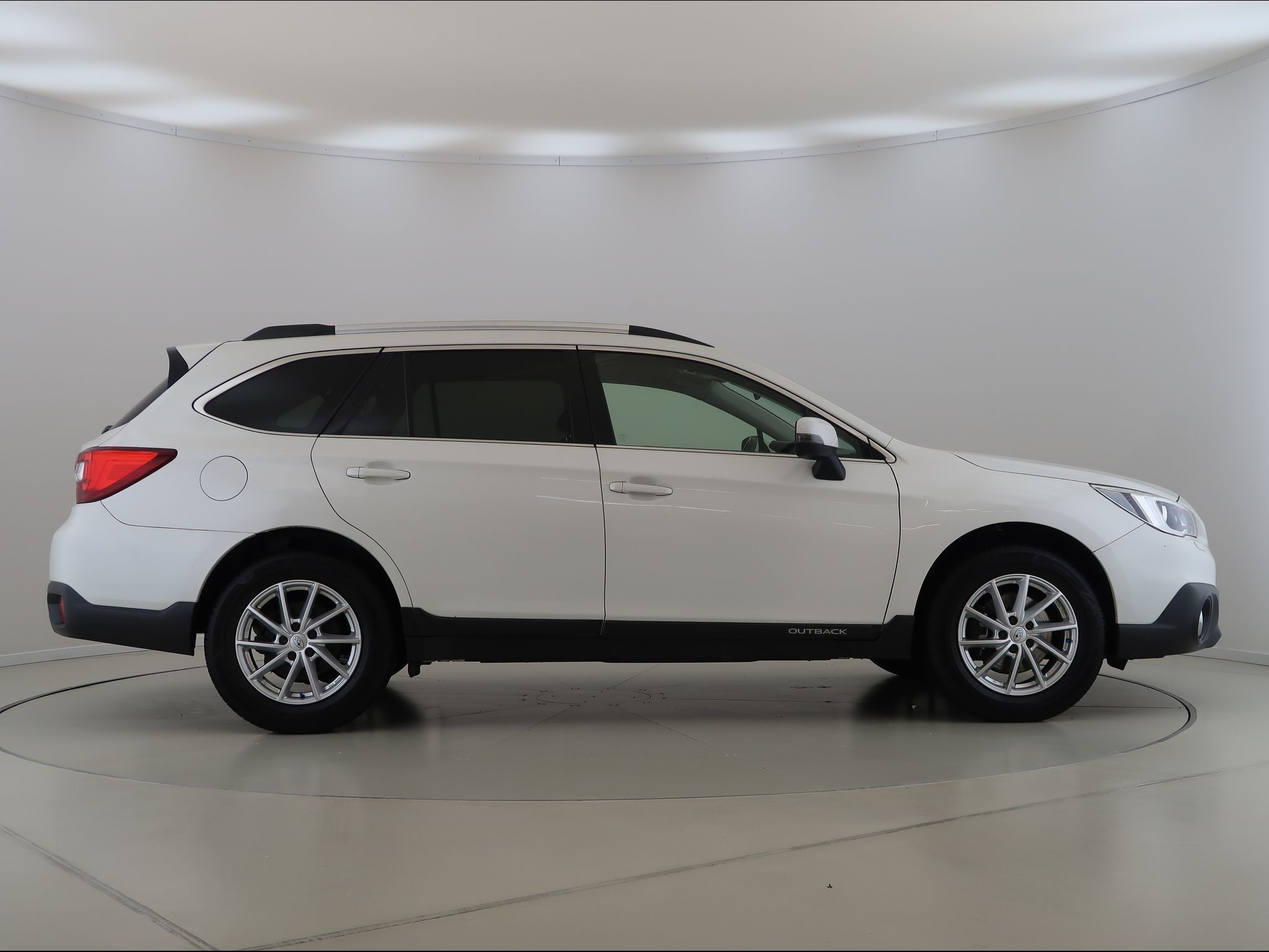 Subaru Outback, 2.0,Boxer,110KW,4X4,Tažné - fotka 4