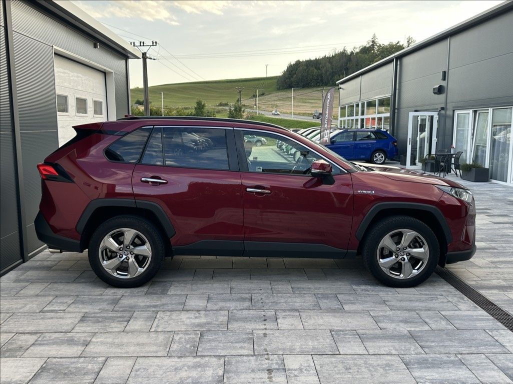 Toyota Rav4, 2,5HSD 222PS Executive 4x4 A/T - fotka 6