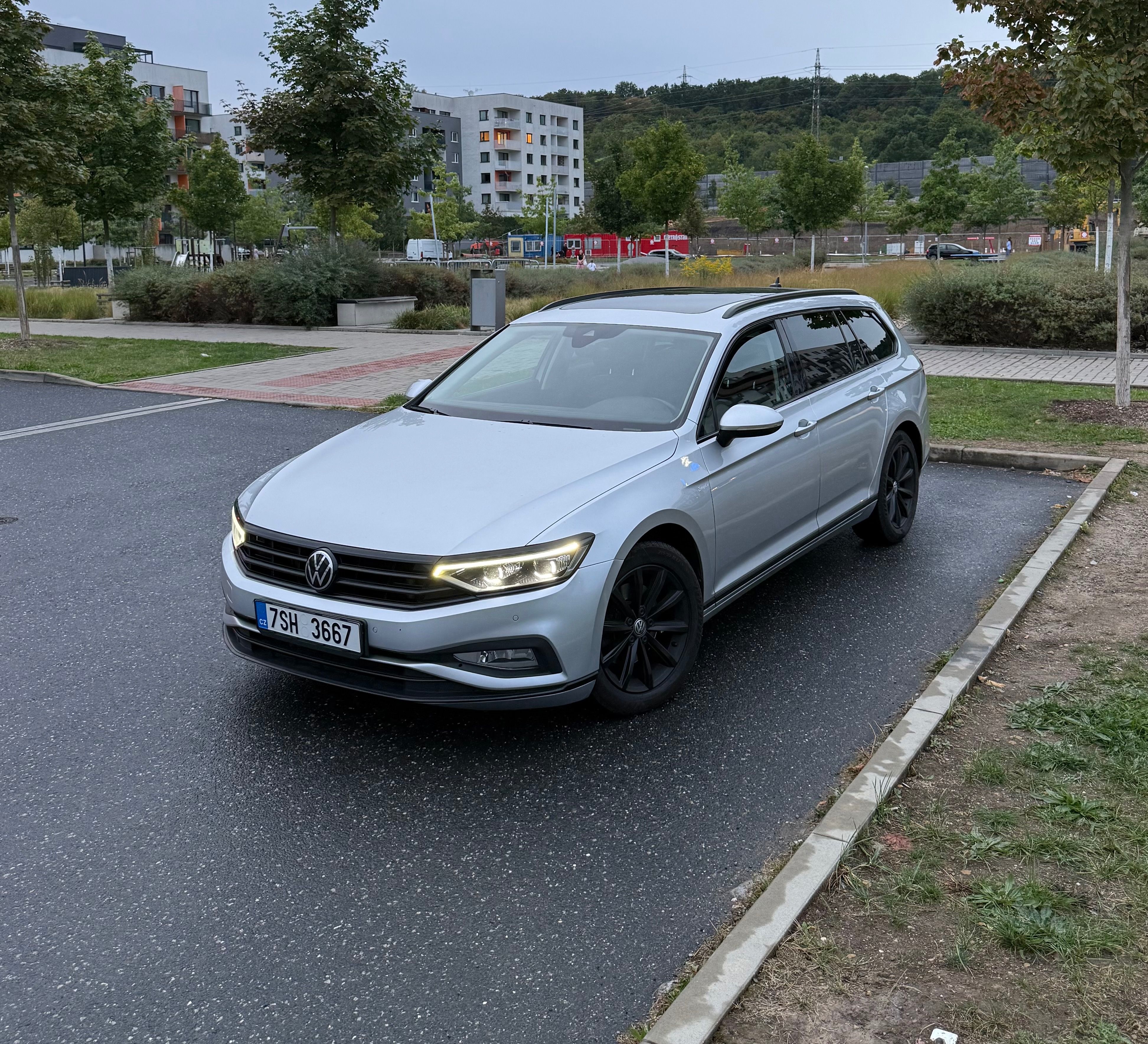 Volkswagen Passat, 2.0 TDI - fotka 3