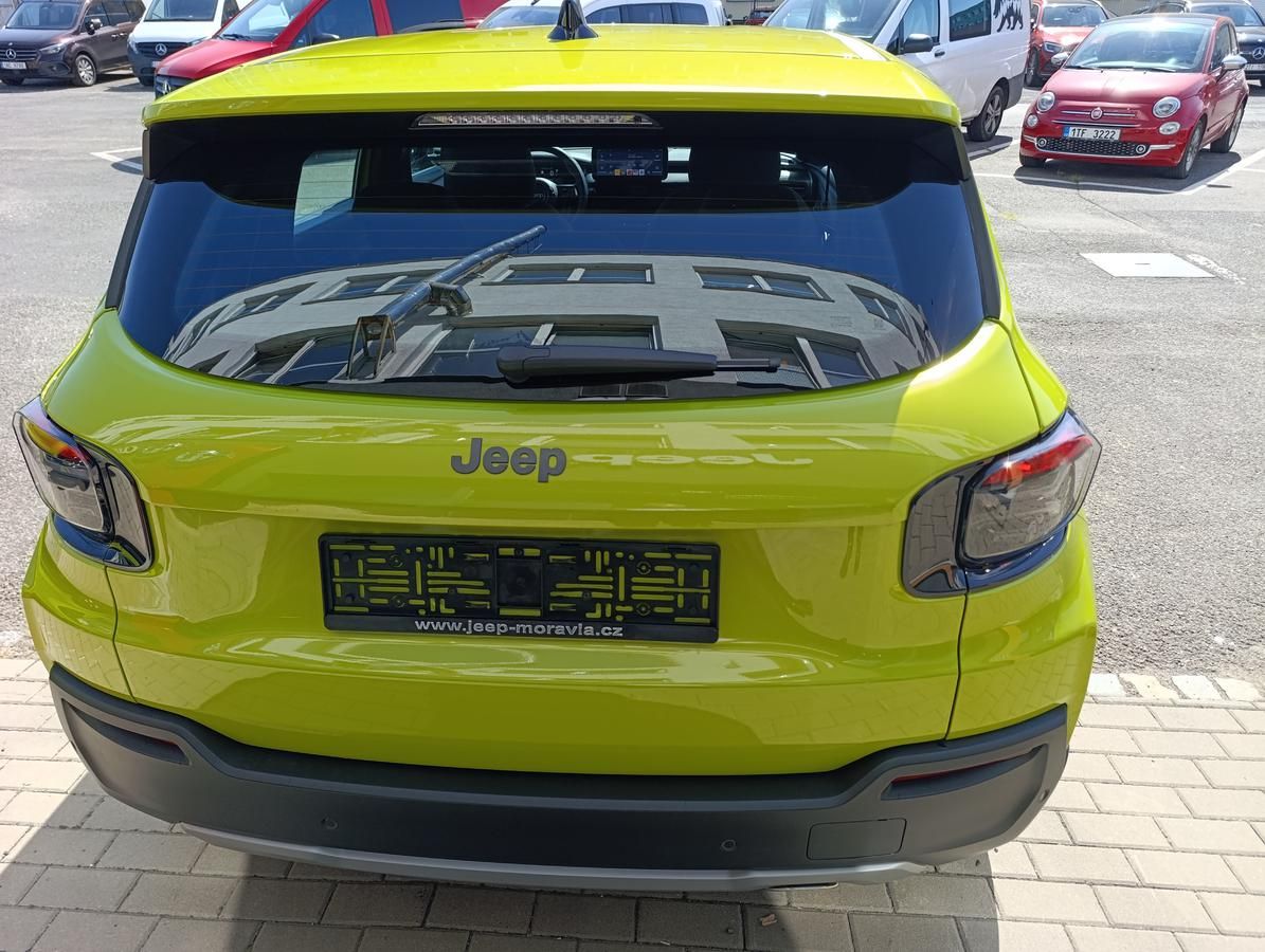 Jeep Avenger, Longitude 1.2 Turbo e-Hybrid - fotka 2