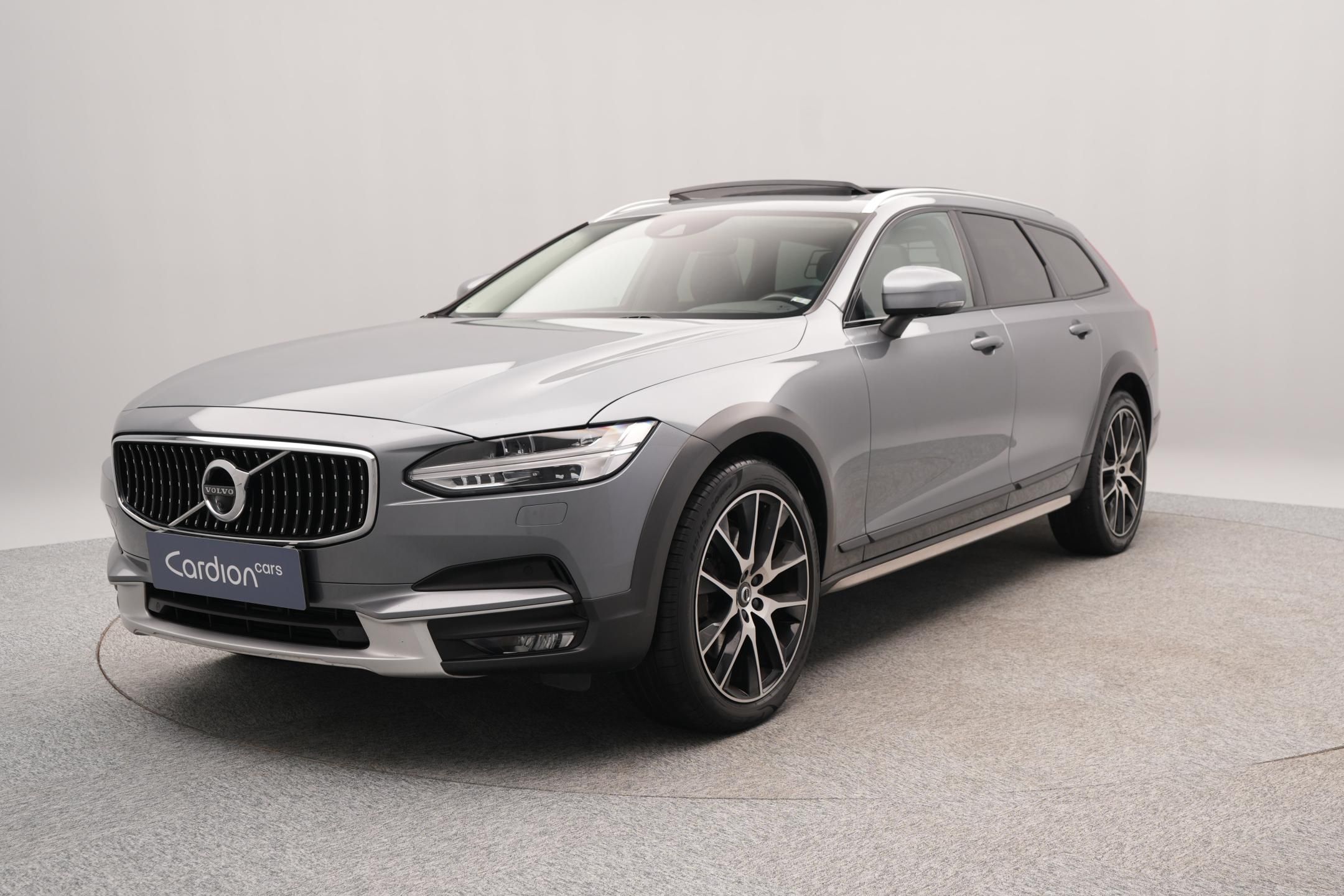 Volvo V90, CC D4 AWD MOMENTUM PRO