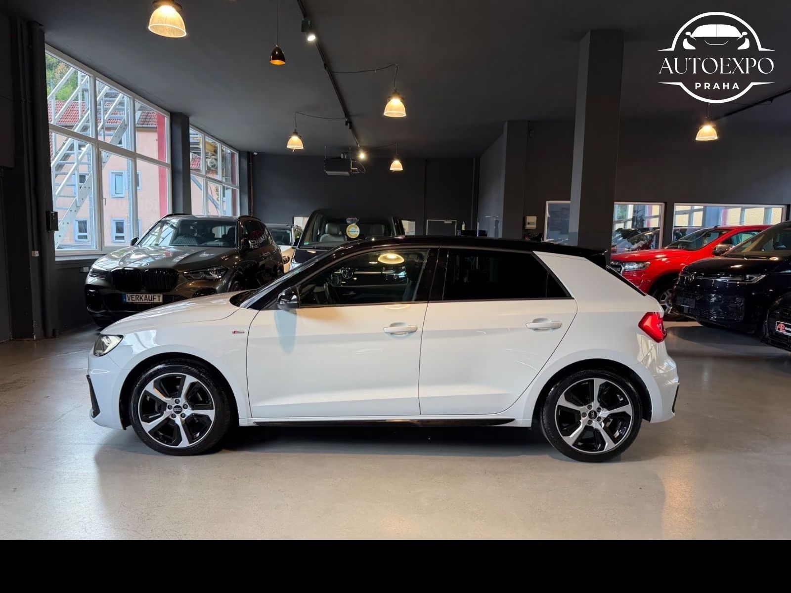 Audi A1, Sportback 30 S line*CARPLAY - fotka 3