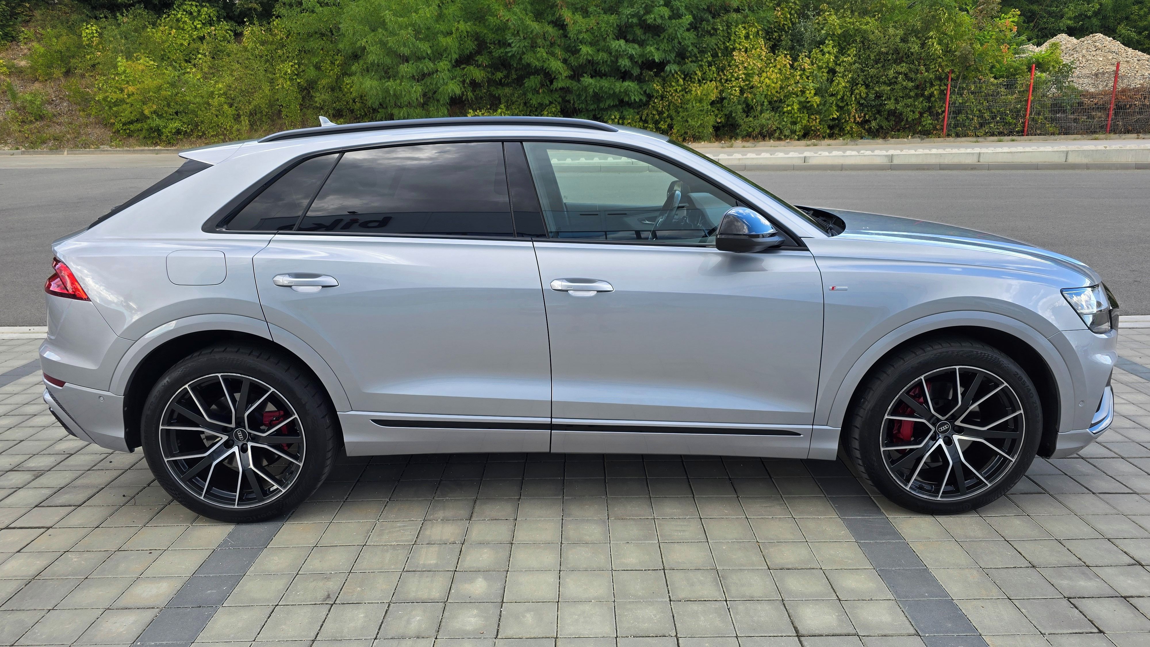 Audi Q8, 50TDI quatro, nafta 210Kw,-DPH - fotka 6