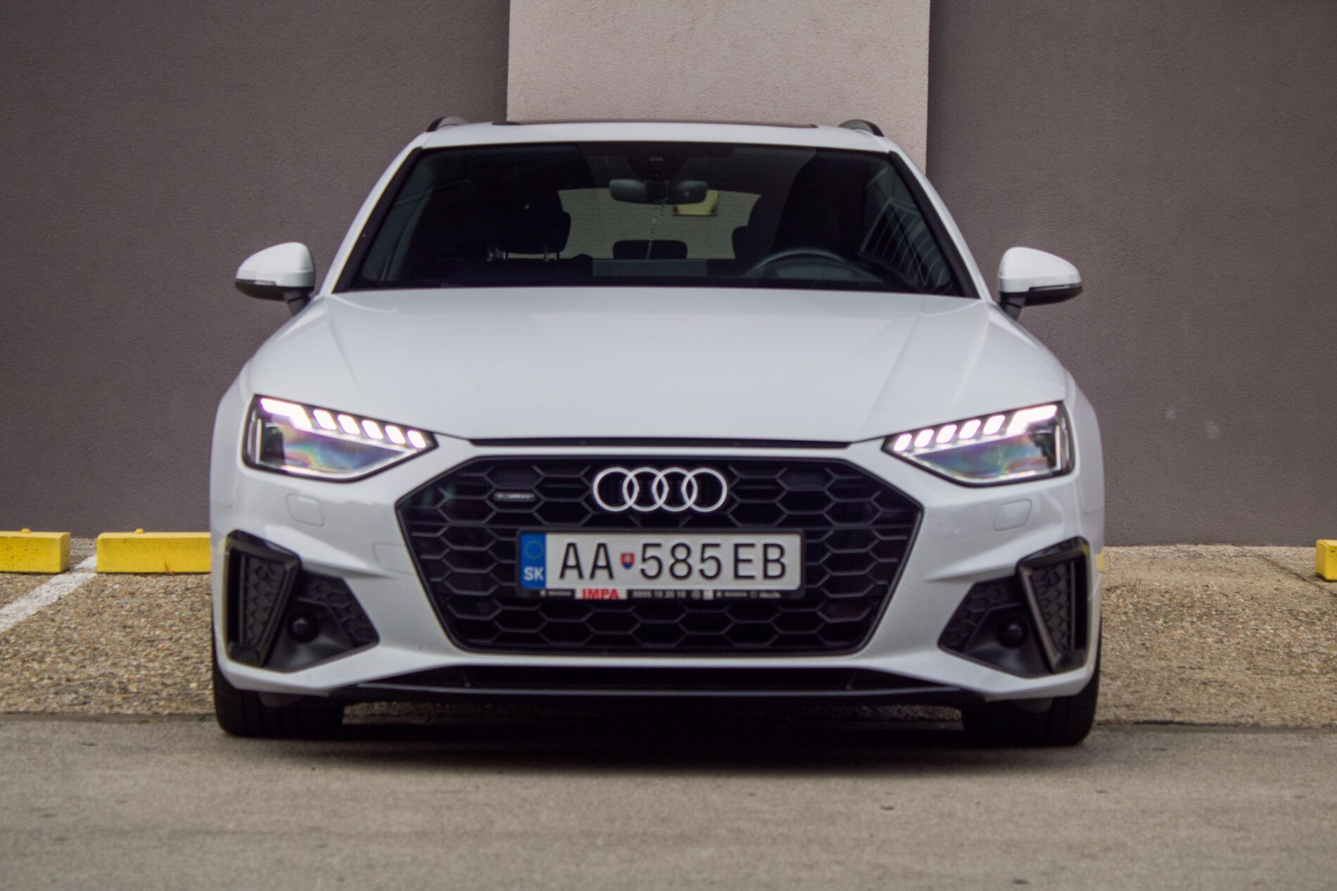 Audi A4 Avant - fotka 2