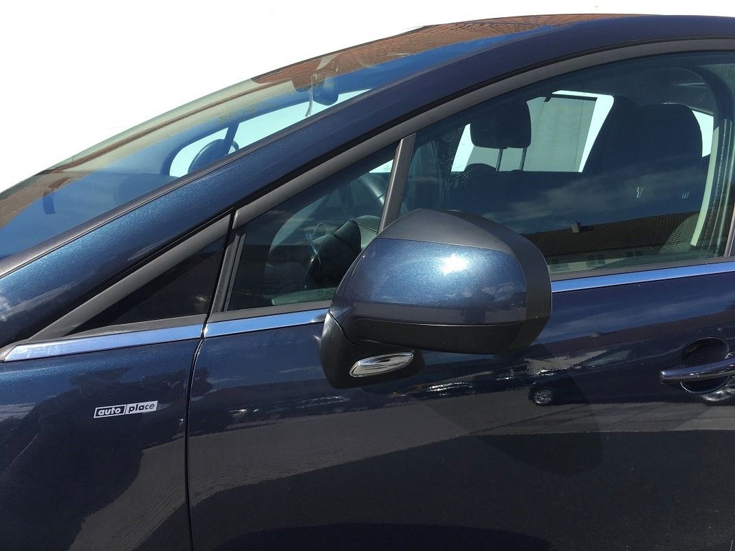 Peugeot 5008, 1.6T 115kW 7míst TOP STAV - fotka 4