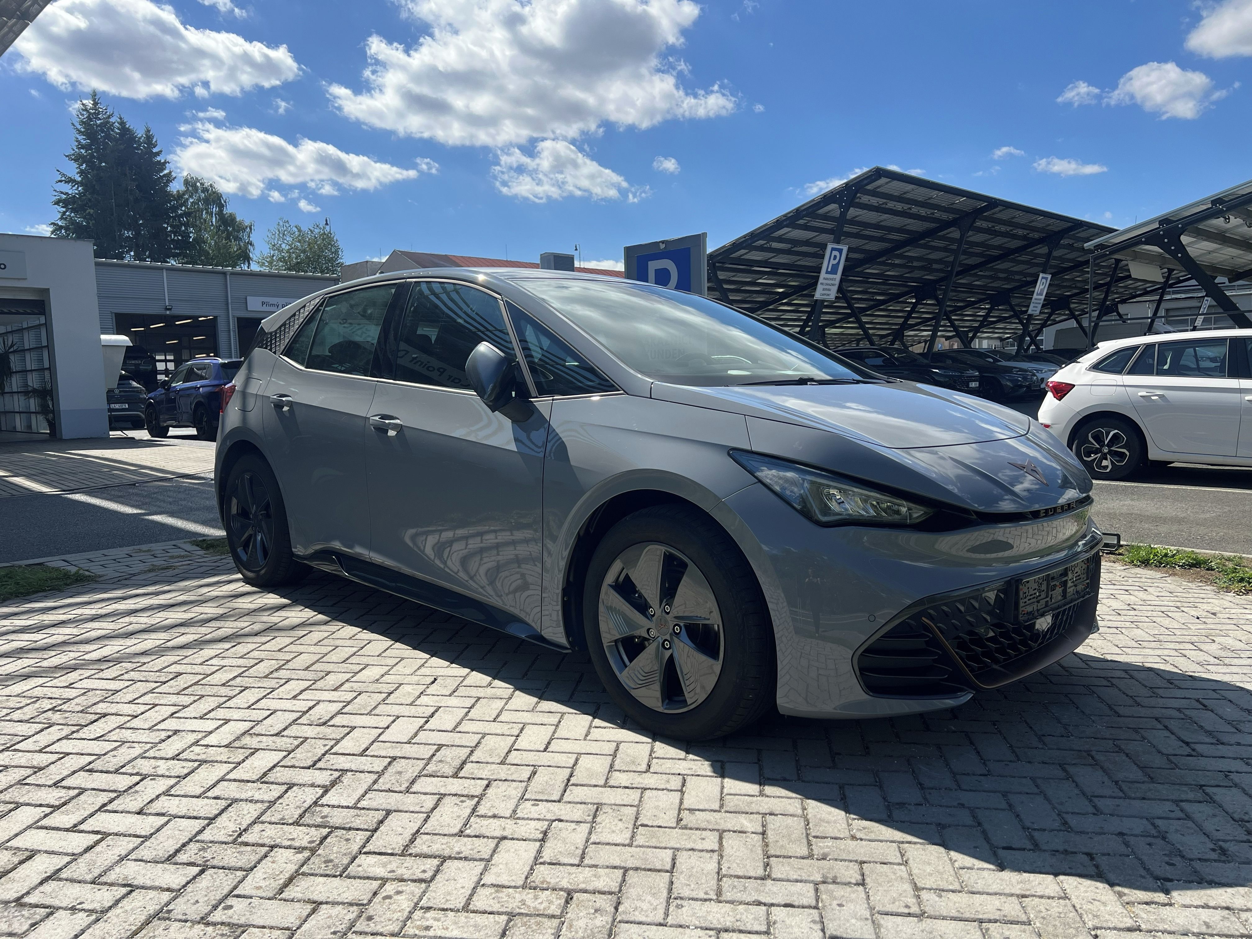 Cupra Born, 150 kW; 58kWh - fotka 2