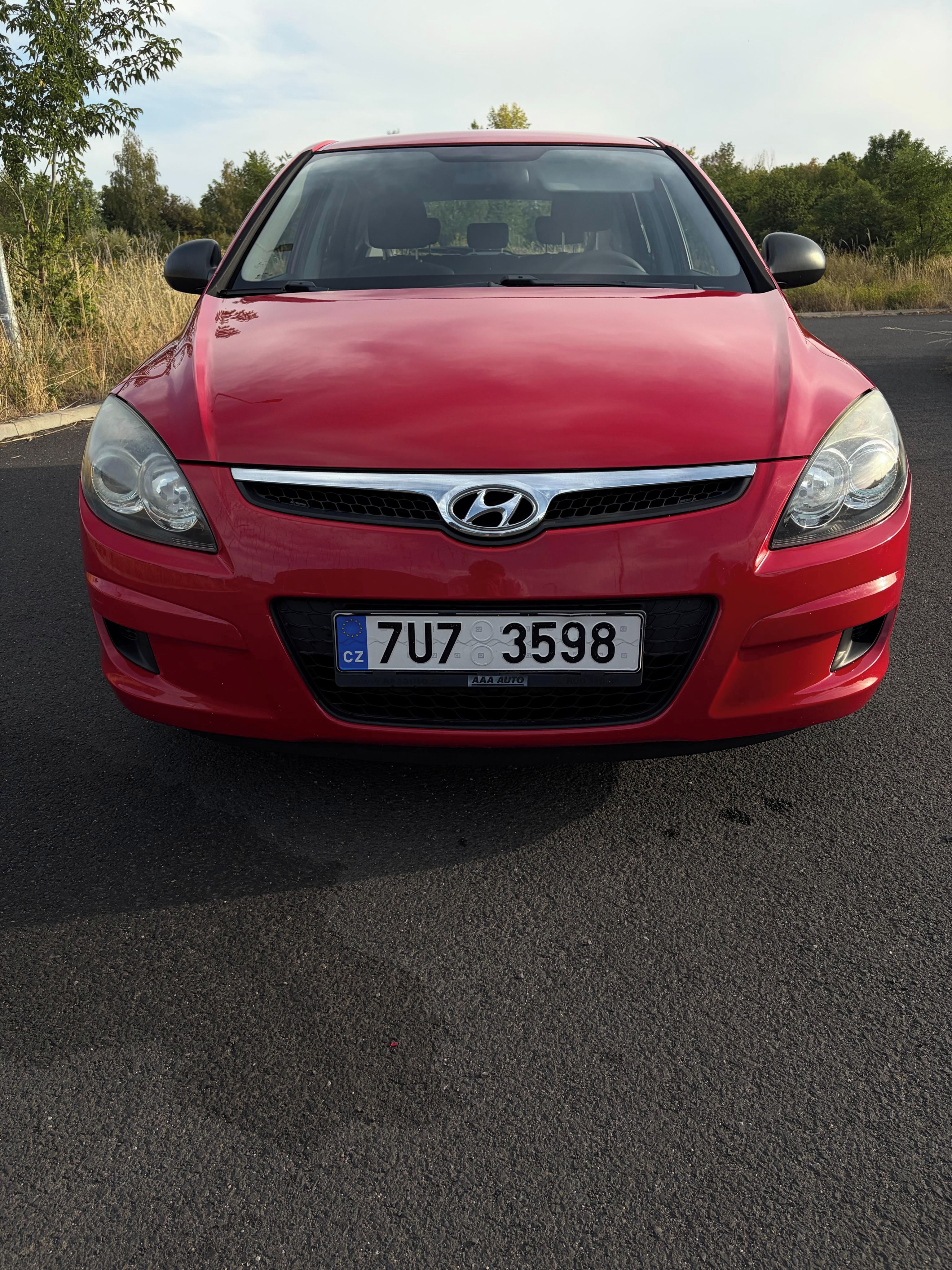 Hyundai i30, CVVT 1.4 MPI - fotka 2