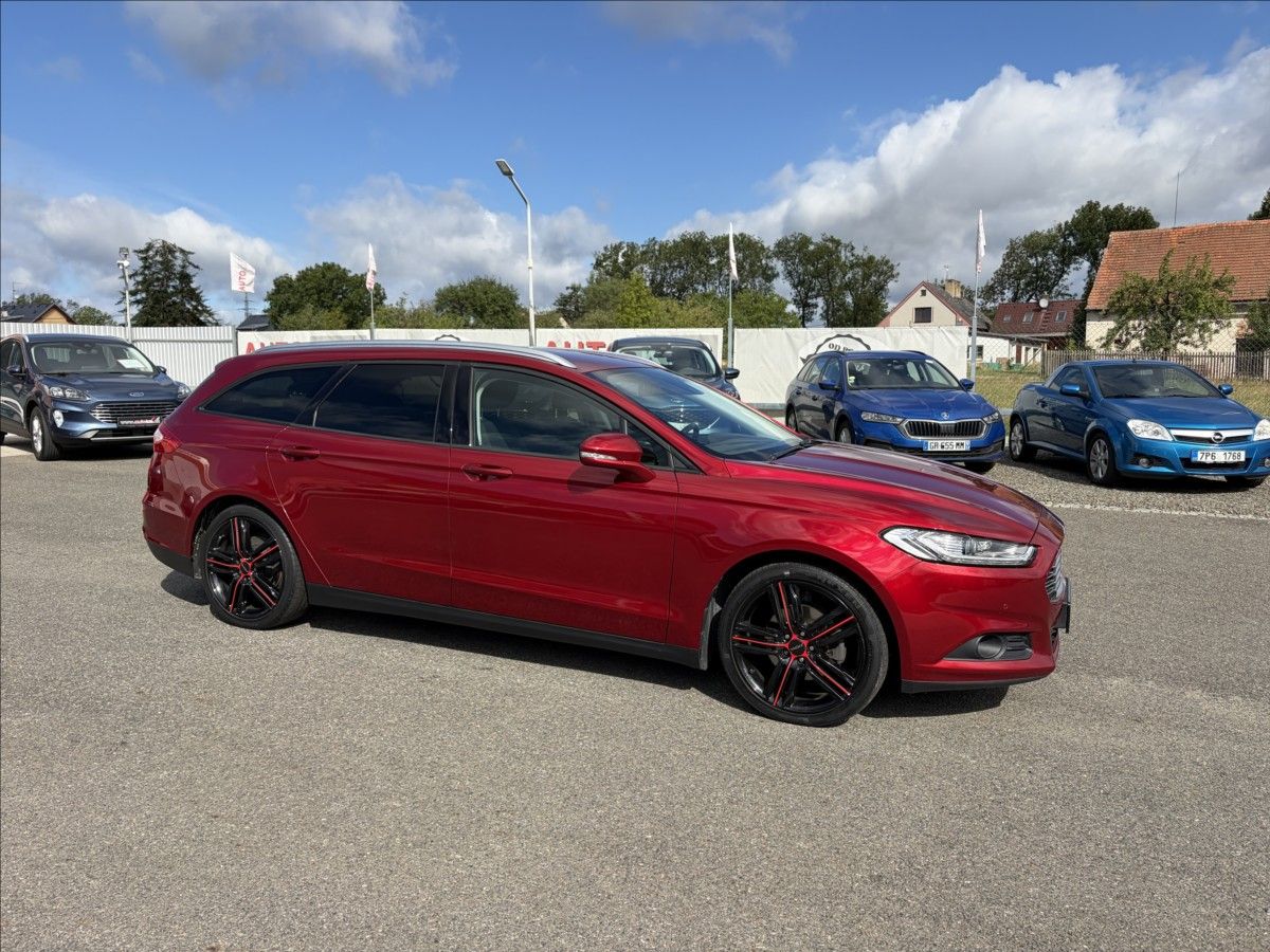 Ford Mondeo, 2,0 TDCi 110KW AT, Navi,LED, T - fotka 2