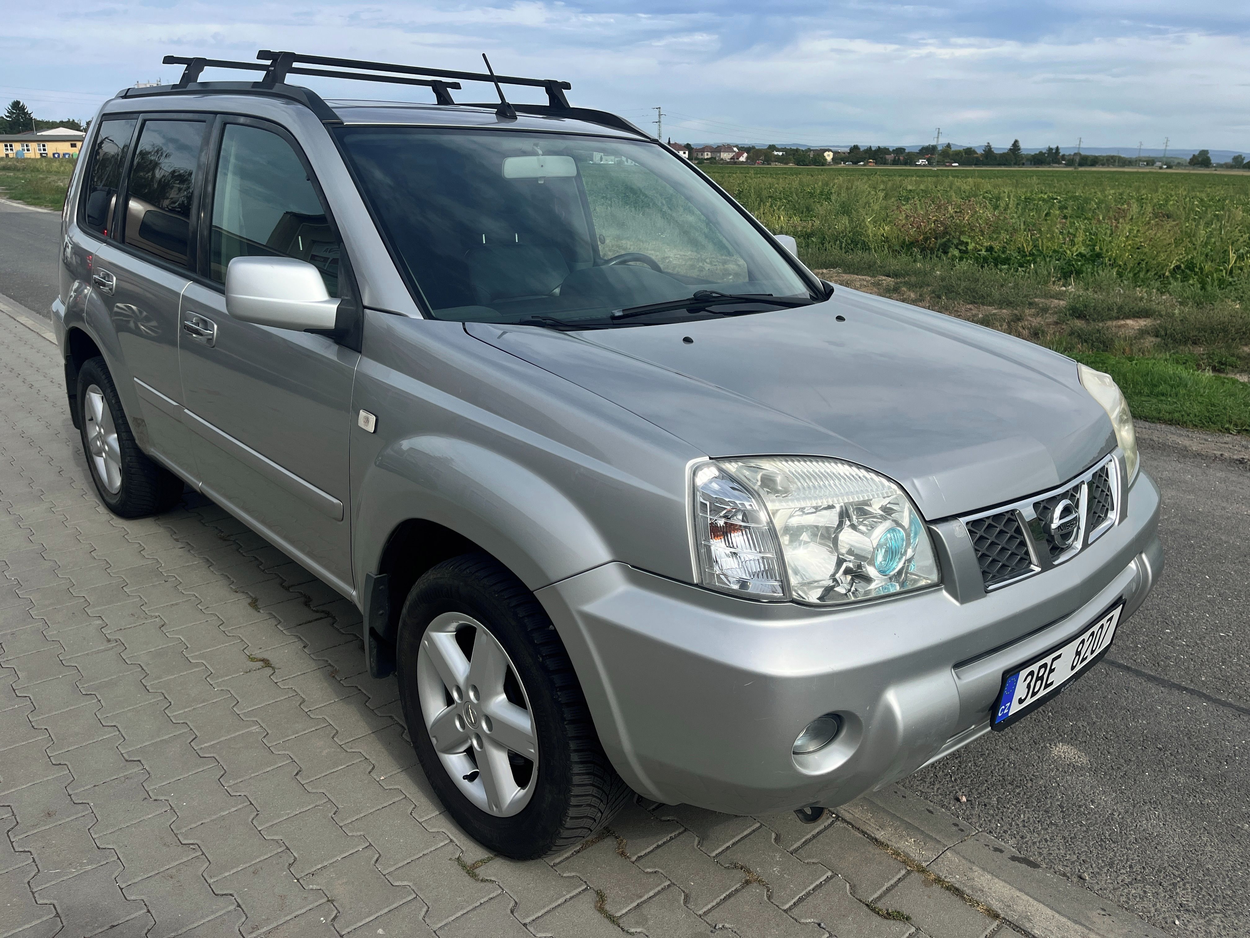 Nissan X-Trail, 2.2 dci 100kW - fotka 6
