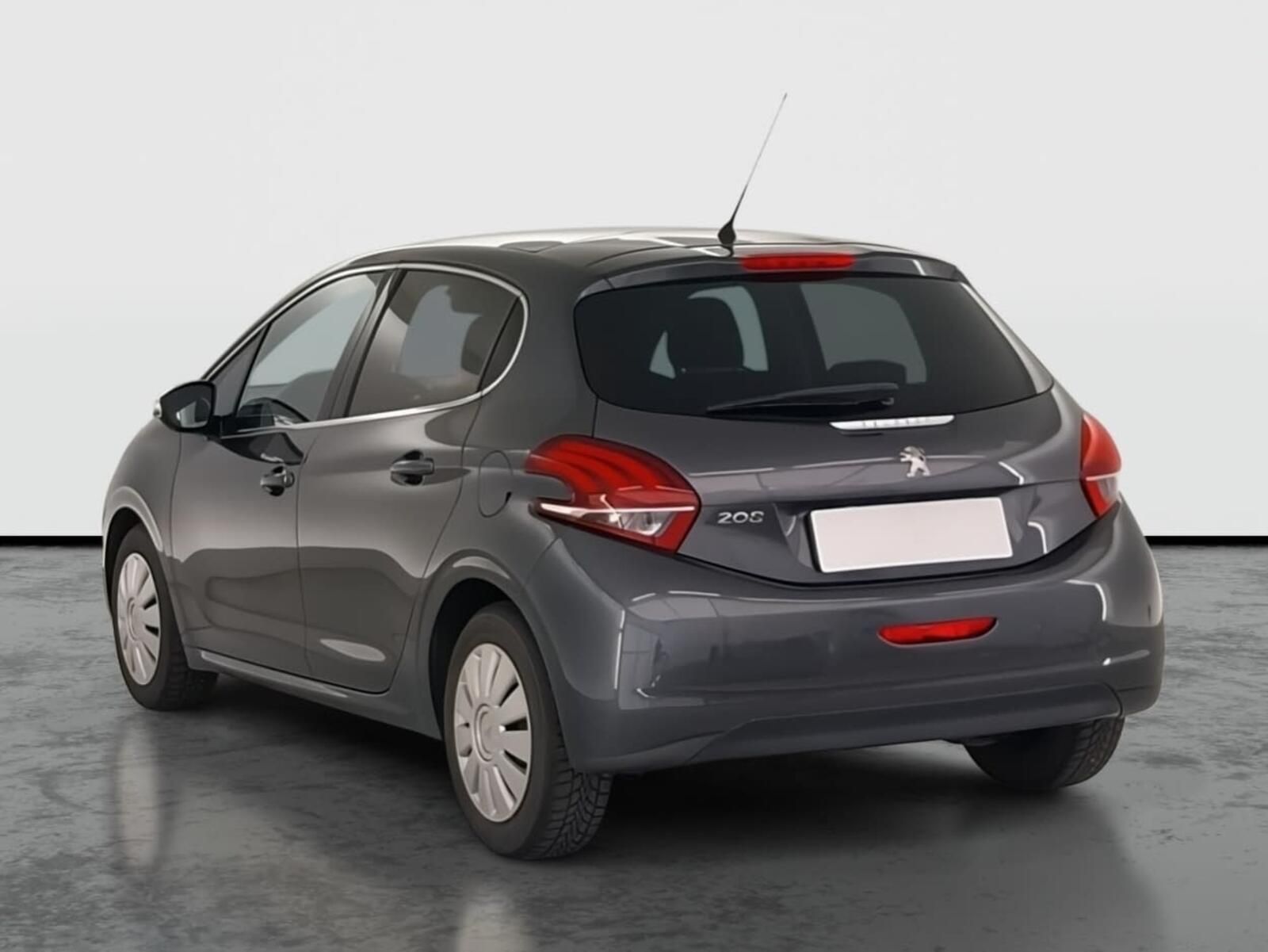Peugeot 208, 1.2 PureTech, Allure - fotka 4
