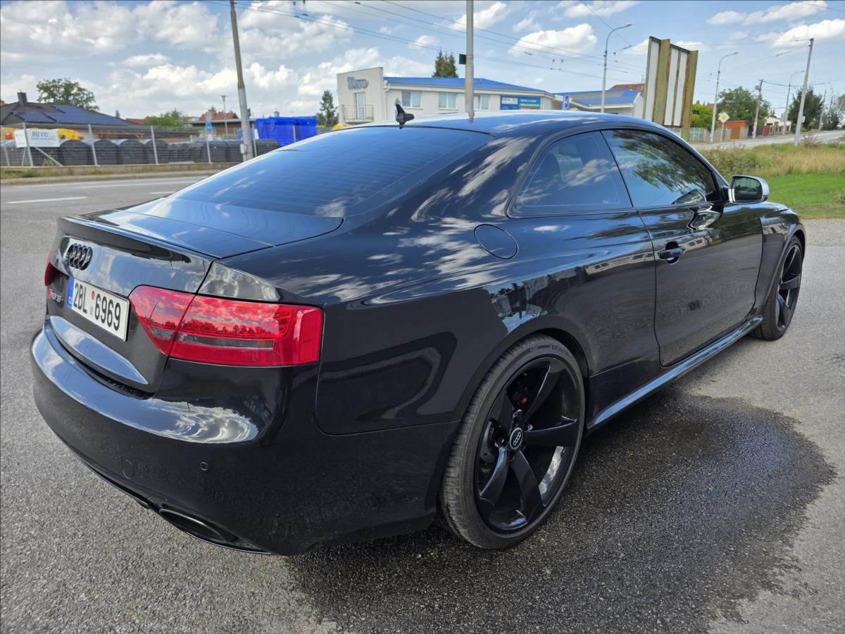 Audi RS5, 4,2 FSI V8 331KW QUATTRO  4.2F - fotka 6