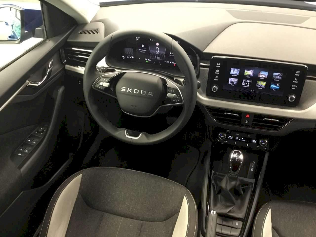 Škoda Kamiq, Top Selection DSG 1.0 TSI 85 k - fotka 5