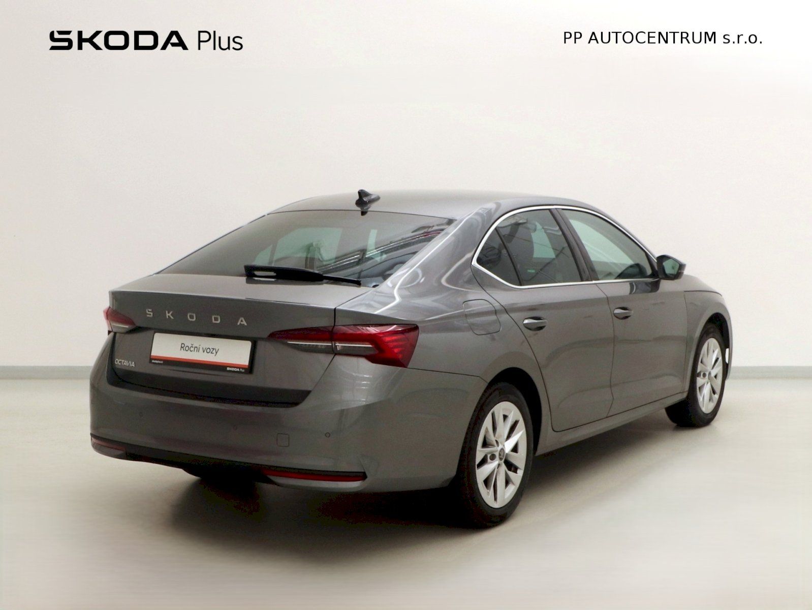 Škoda Octavia, Top Selection 1.5TSI 110kW - fotka 2