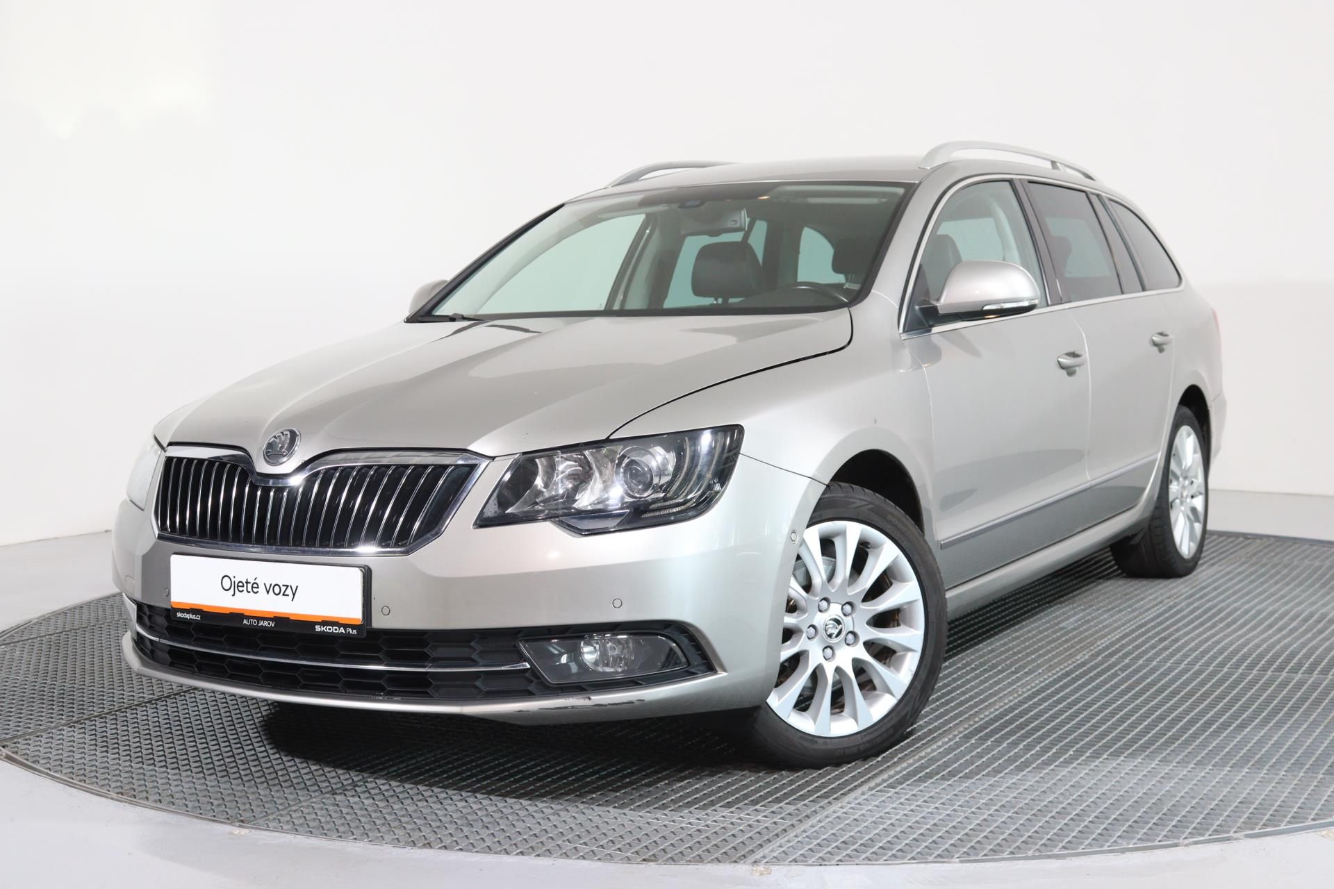 Škoda Superb, COMBI ELEGANCE 2,0TDI 4x4/TAŽN