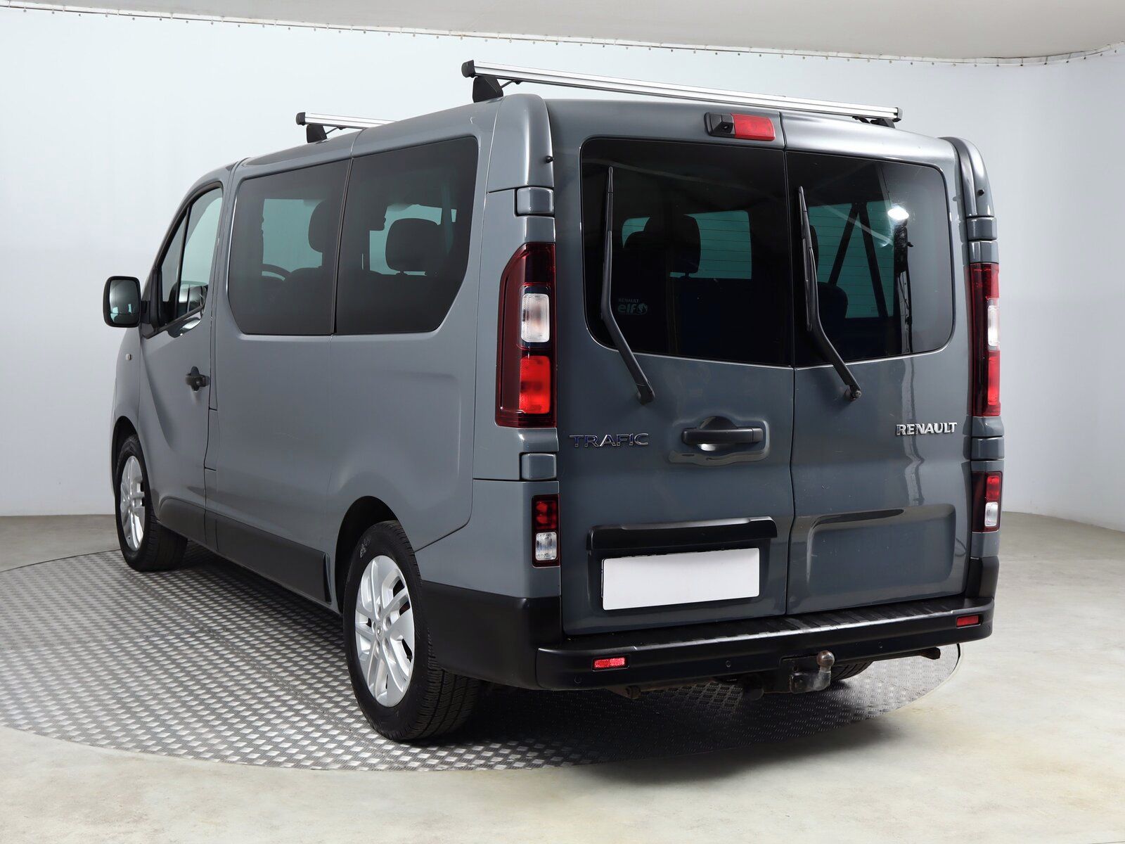 Renault Trafic, 2.0 dCi, Passenger, 9 míst - fotka 4