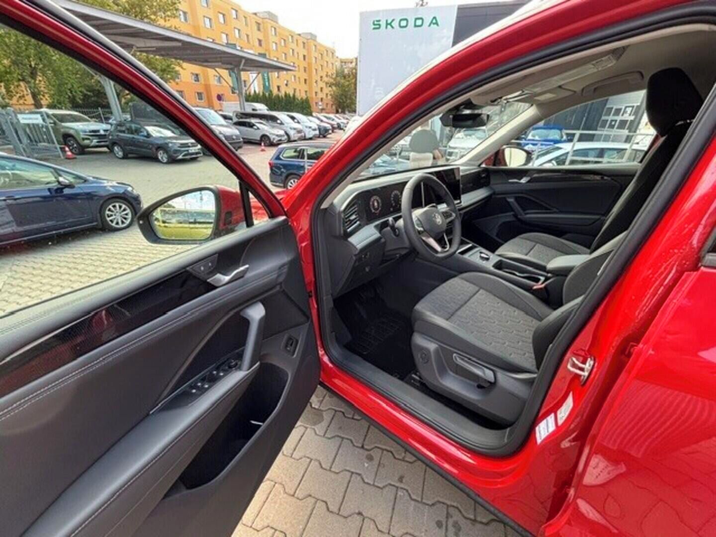 Volkswagen Tiguan, Love 1,5 eTSI mHEV 110 kW - fotka 5