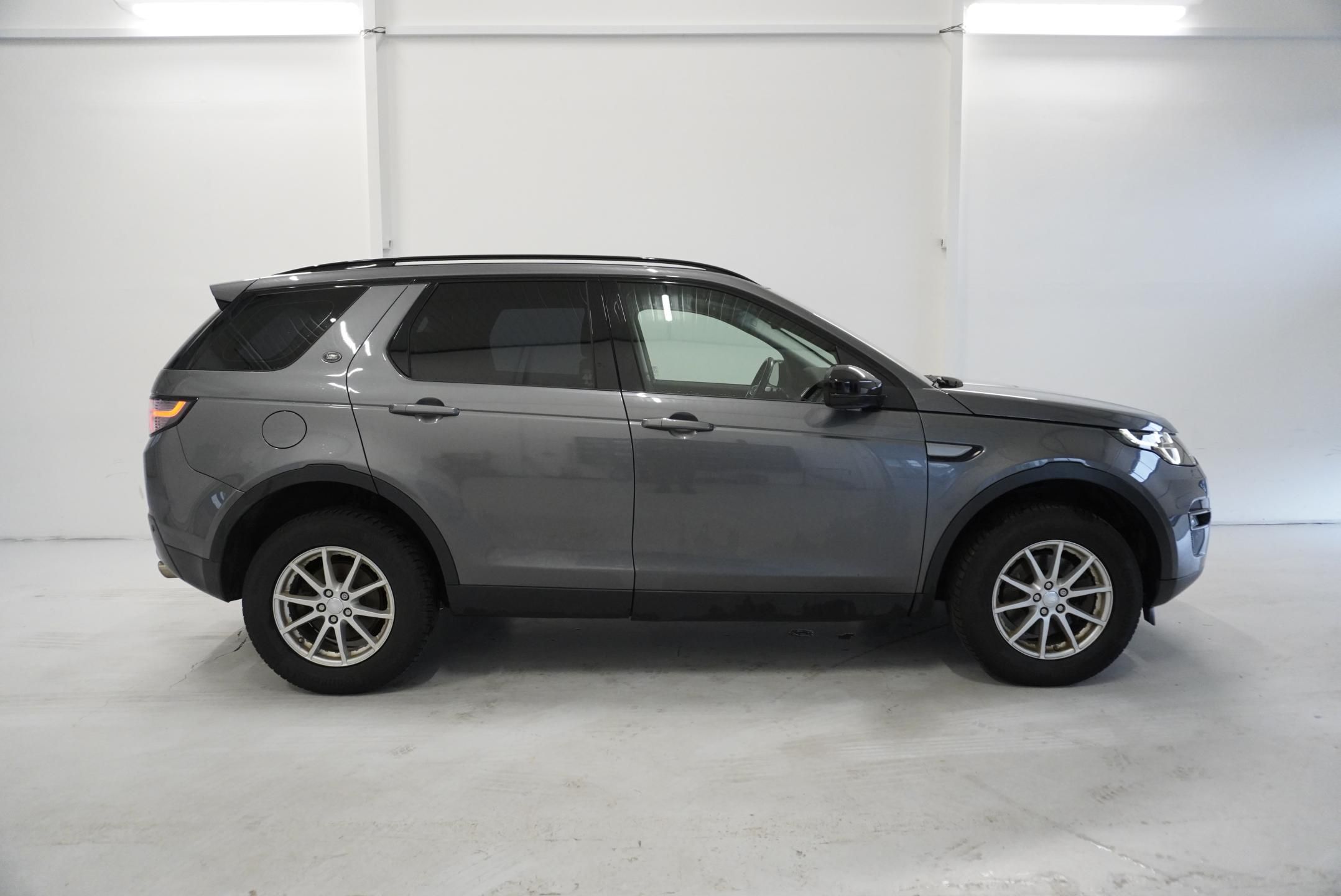 Land Rover Discovery Sport, 2.0 110 kW 4WD AUTOMAT - fotka 4