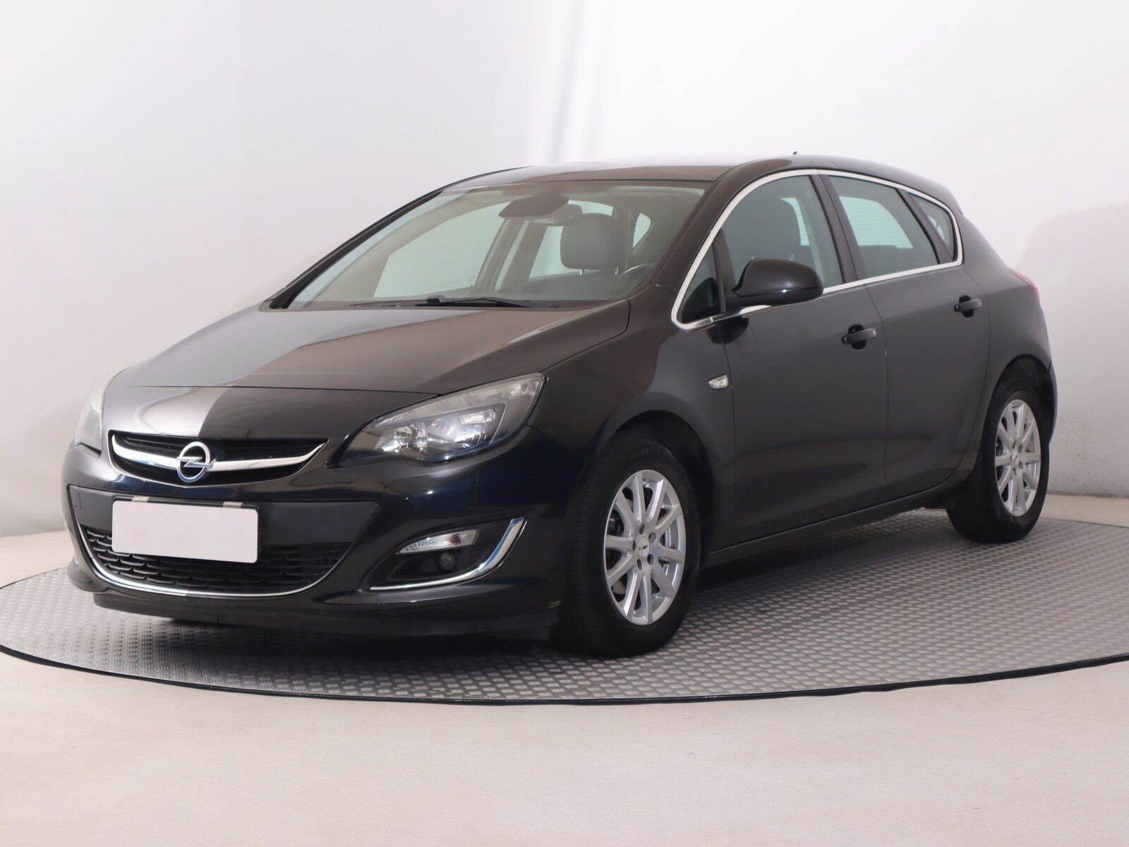 Opel Astra, 1.4 T, Serv.kniha - fotka 2