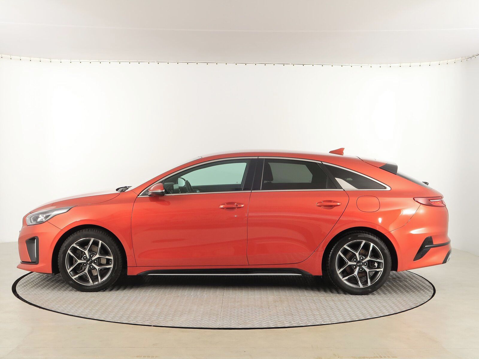 Kia ProCeed, 1.4 T-GDI, GT-Line, Automat - fotka 3