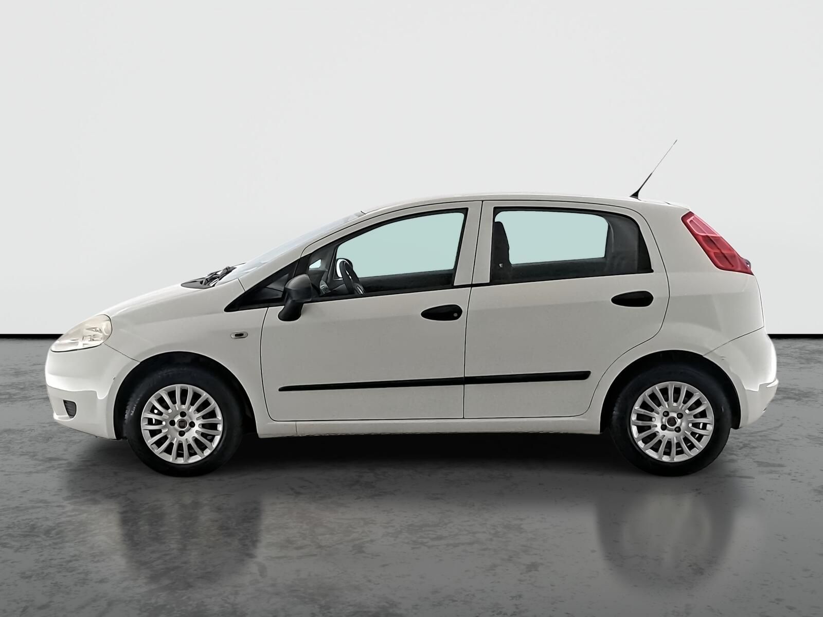 Fiat Punto, 1.2, ČR,1.maj, za skvělou cenu - fotka 3