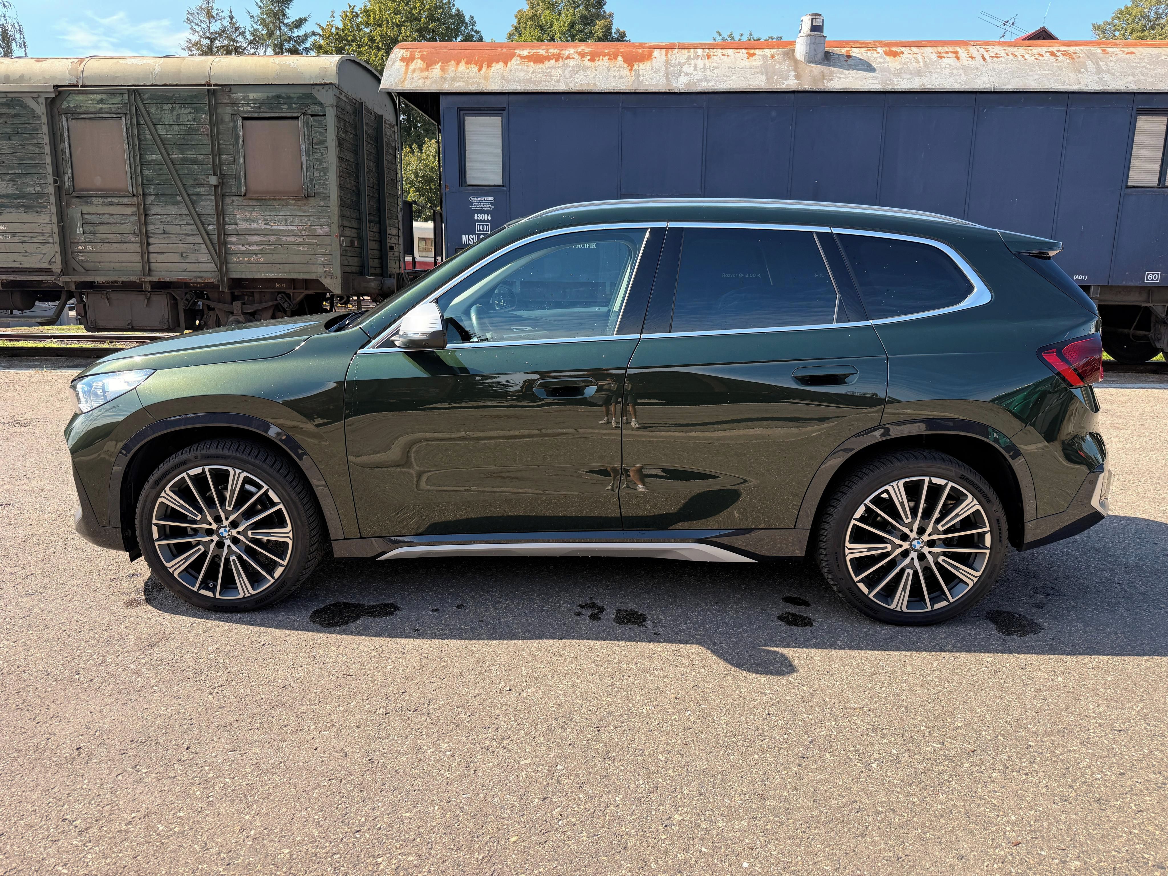 BMW X1, xDRIVE 18d M-Sport Individual - fotka 4