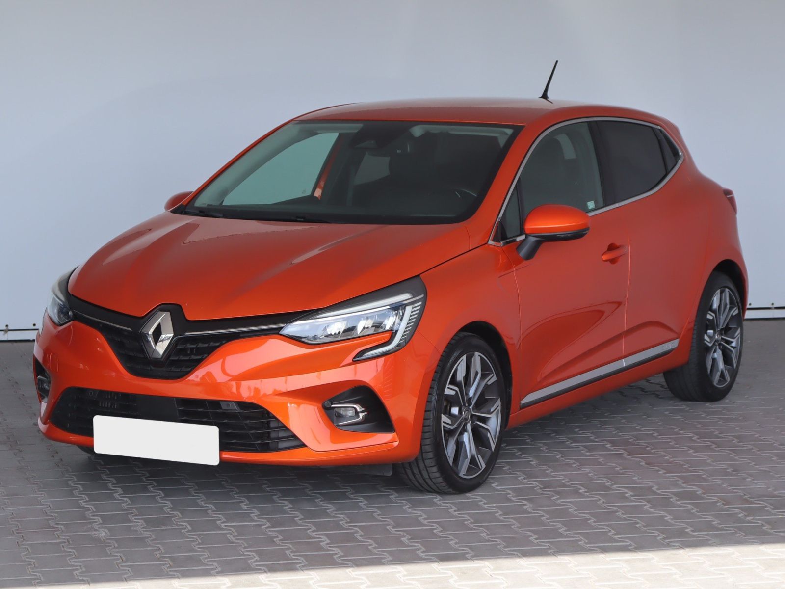 Renault Clio, 1.0 TCe, Intens, Serv.kniha - fotka 3