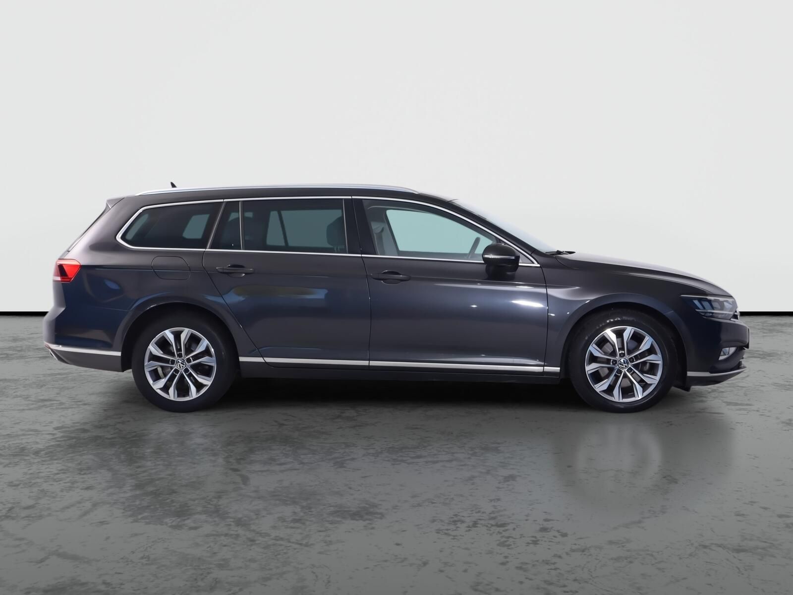 Volkswagen Passat, 2.0 TDI, 4X4, Automat - fotka 6