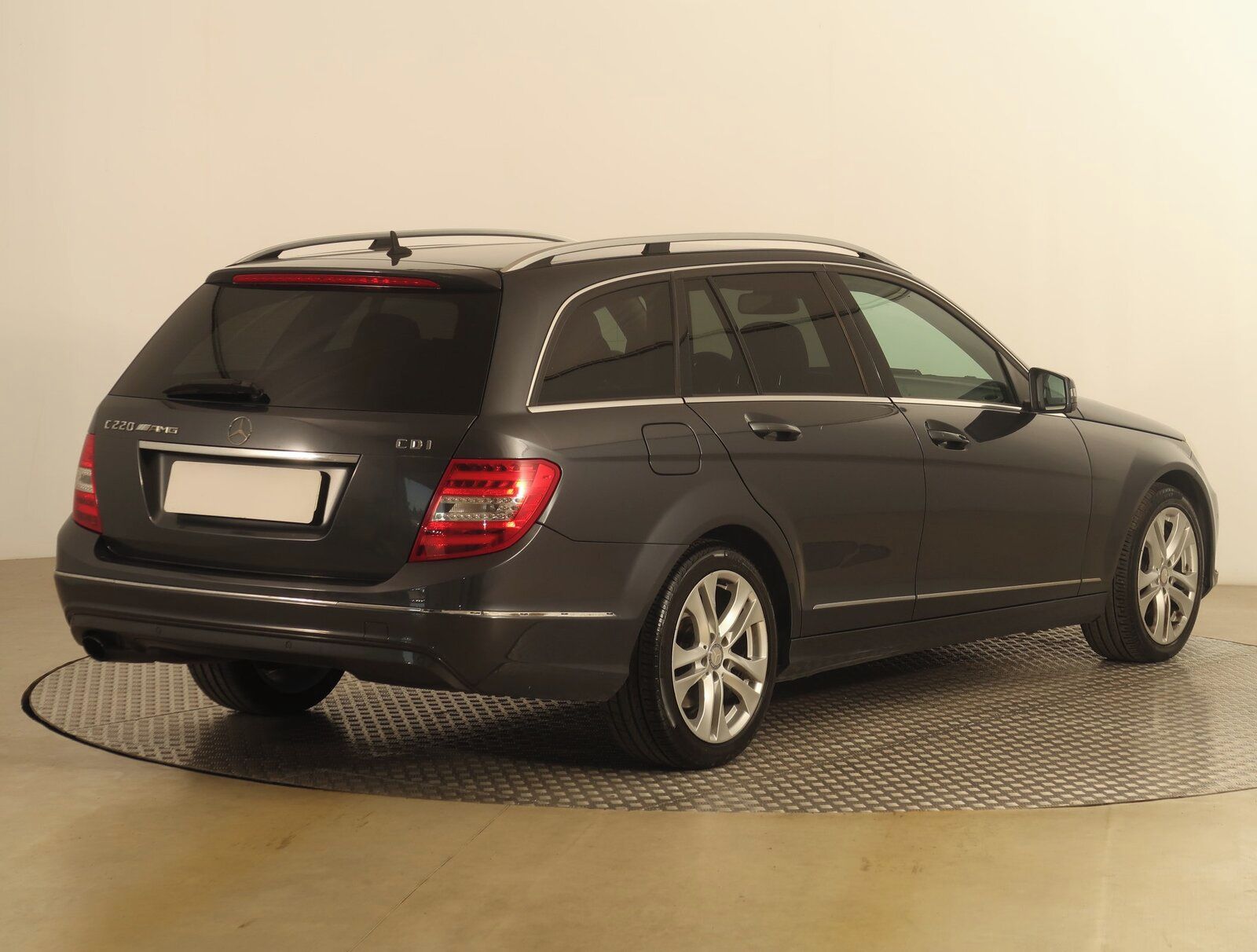 Mercedes-Benz Třídy C, 220 CDI, Avantgarde, Automat - fotka 5