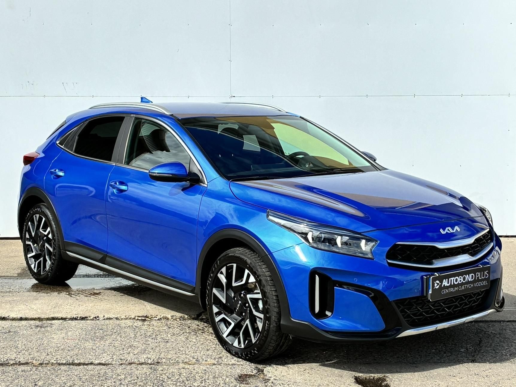 Kia XCee´d, 1.5 T-GDI 103kW TOP - fotka 6