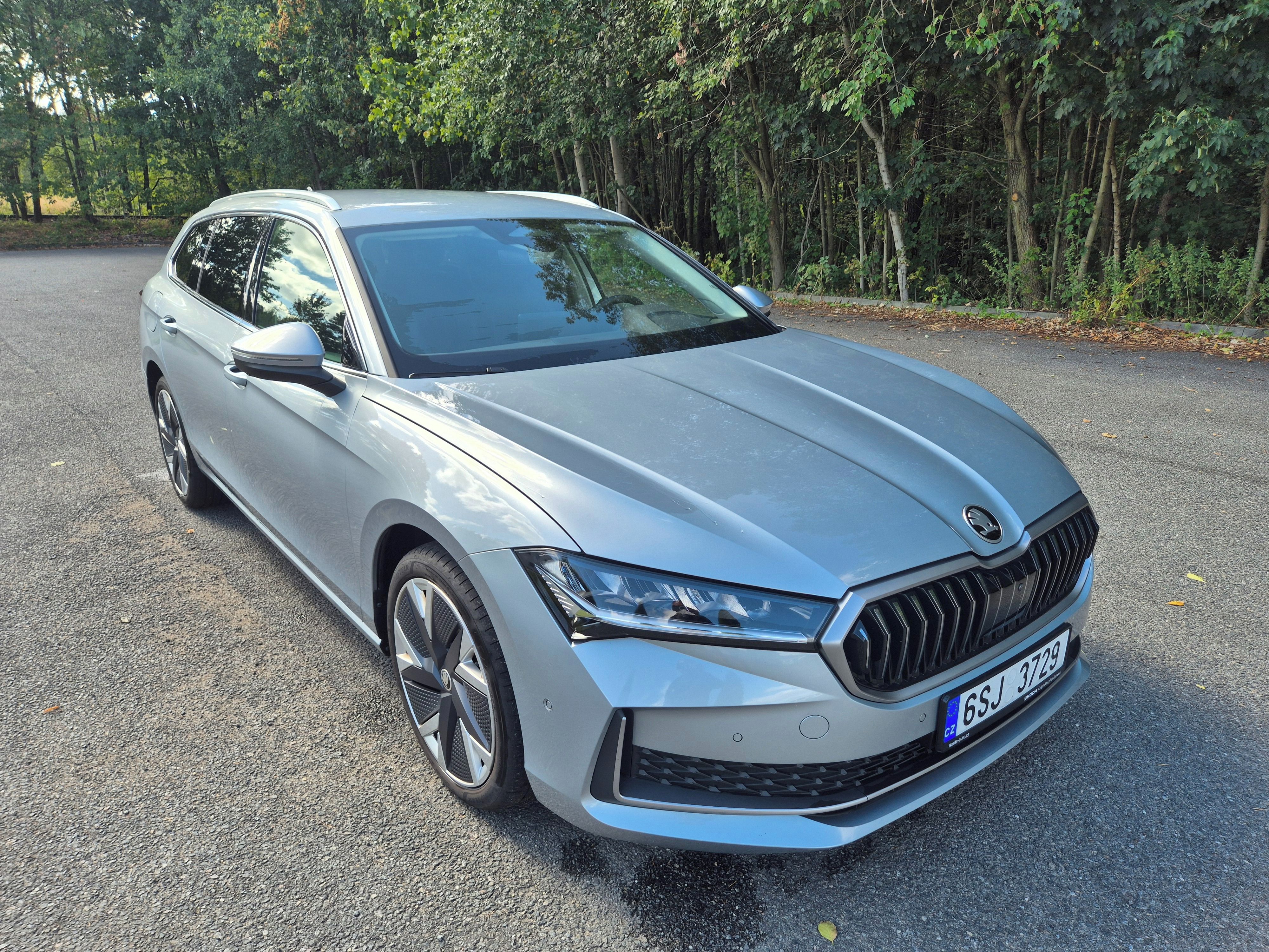 Škoda Superb, Škoda Superb 1,5 TSI m-HEV