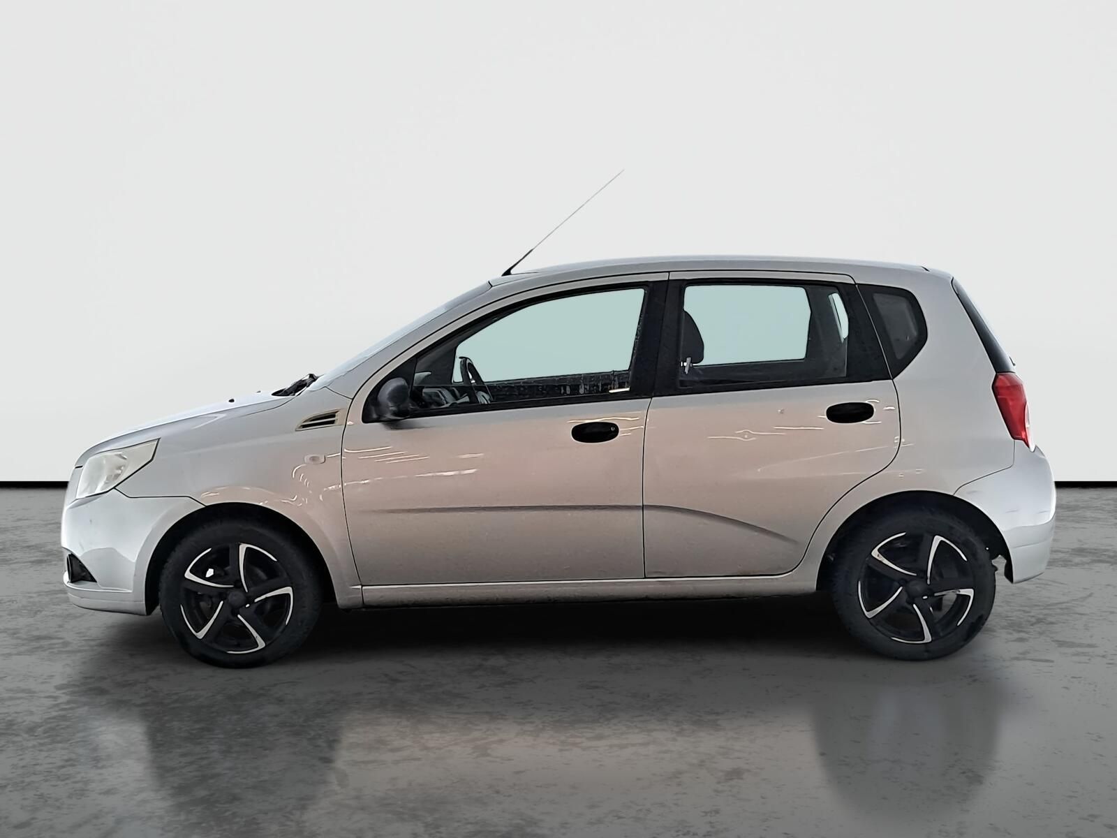 Chevrolet Aveo, 1.2 i 16V, Klima - fotka 3