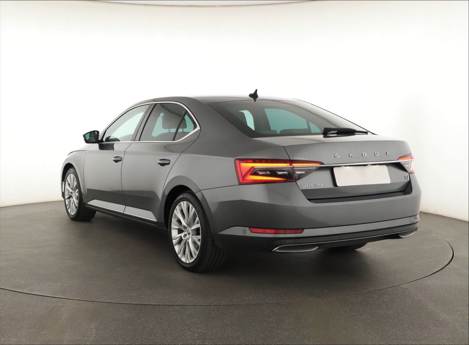 Škoda Superb, iV 1.4 TSI PHEV - fotka 4